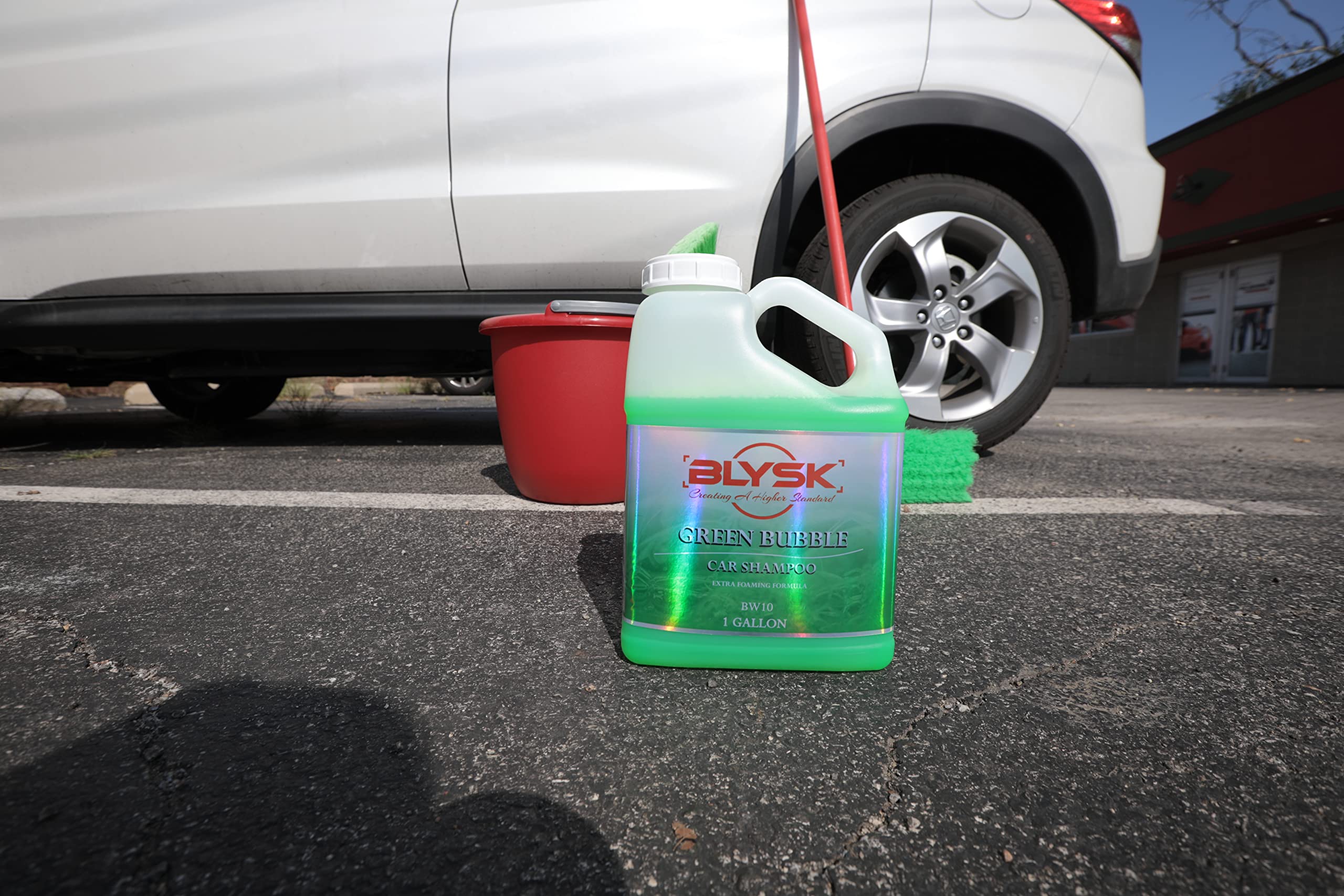 Premium Green Bubble Car Shampoo (32oz) - pH Balanced Auto Wash for Cars, Trucks & SUVs - Leaves Glossy Shine & Protects Paint - Ideal for Hand Washing & Foam Cannon Use