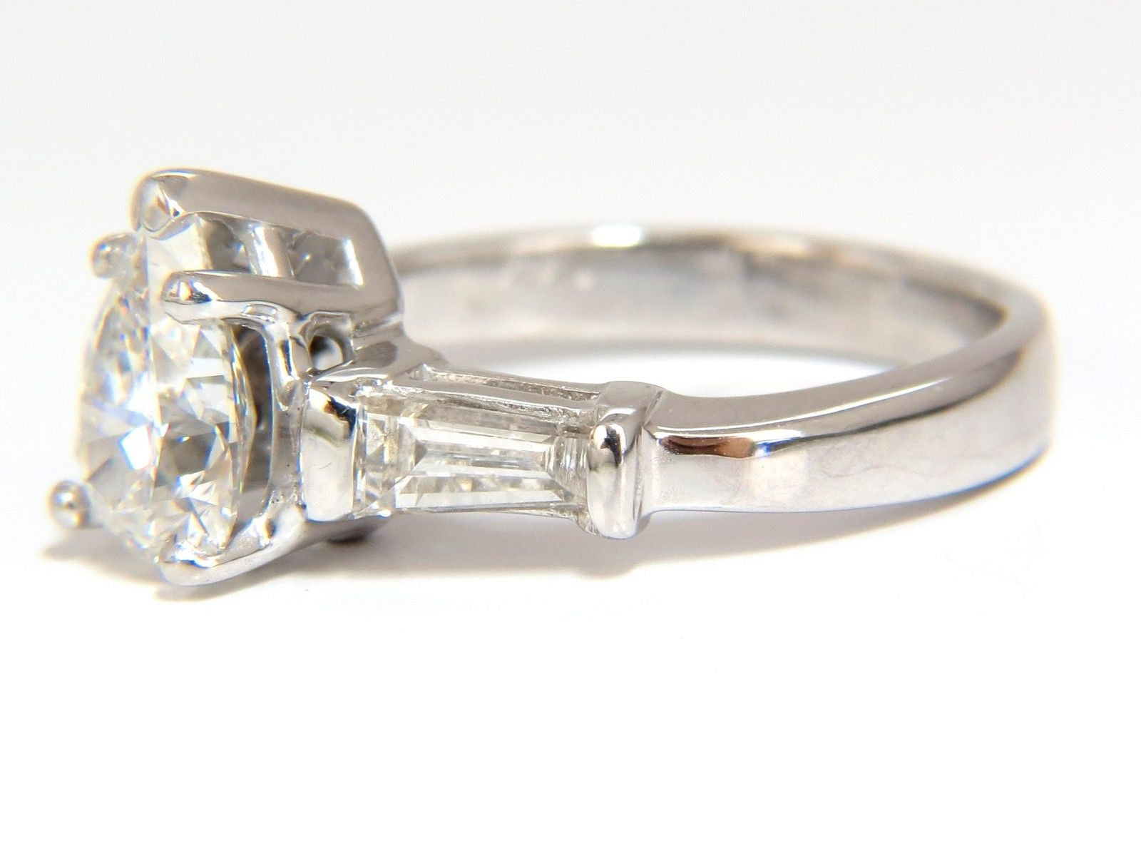 1.74CT GIA Certified Natural Pear Brilliant Diamond Ring - Classic Three Stone Engagement Ring for Women, Perfect for Proposals, Anniversaries & Special Occasions