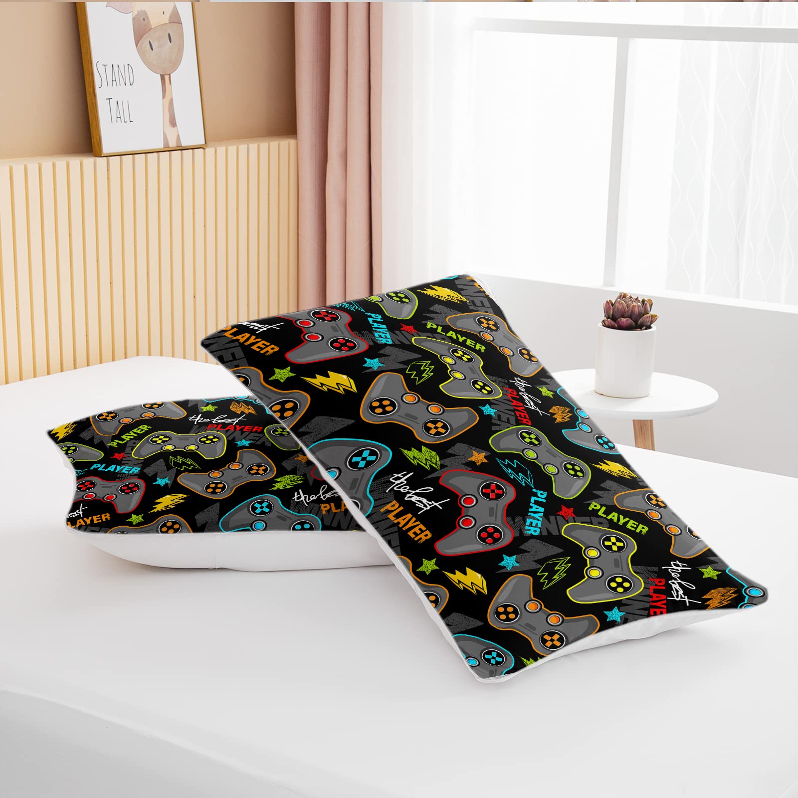 PlayStation Gaming Bedding Set for Boys - Queen Size Duvet Cover with 2 Pillowcases, Lightning Star Design, Black Gamer Bed Set for Kids Bedroom | Perfect for Teen Gamers, Sleepovers & Gaming Themed Decor