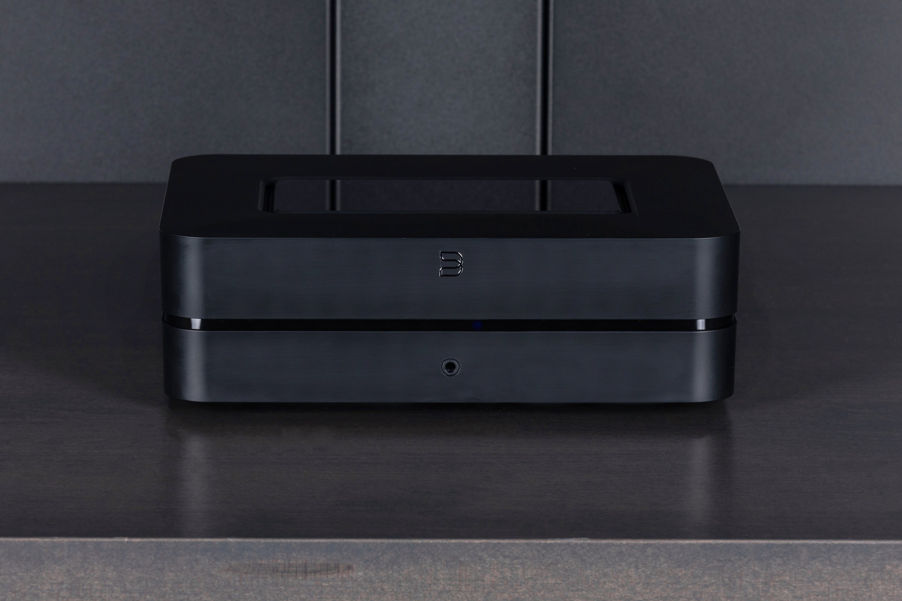 Bluesound Powernode Hi-Fi Wireless Streaming Amplifier - High-Resolution Audio, Multi-Room Music System for Home Theater & Audiophile Setup | Perfect for Living Room, Office & Entertainment Spaces