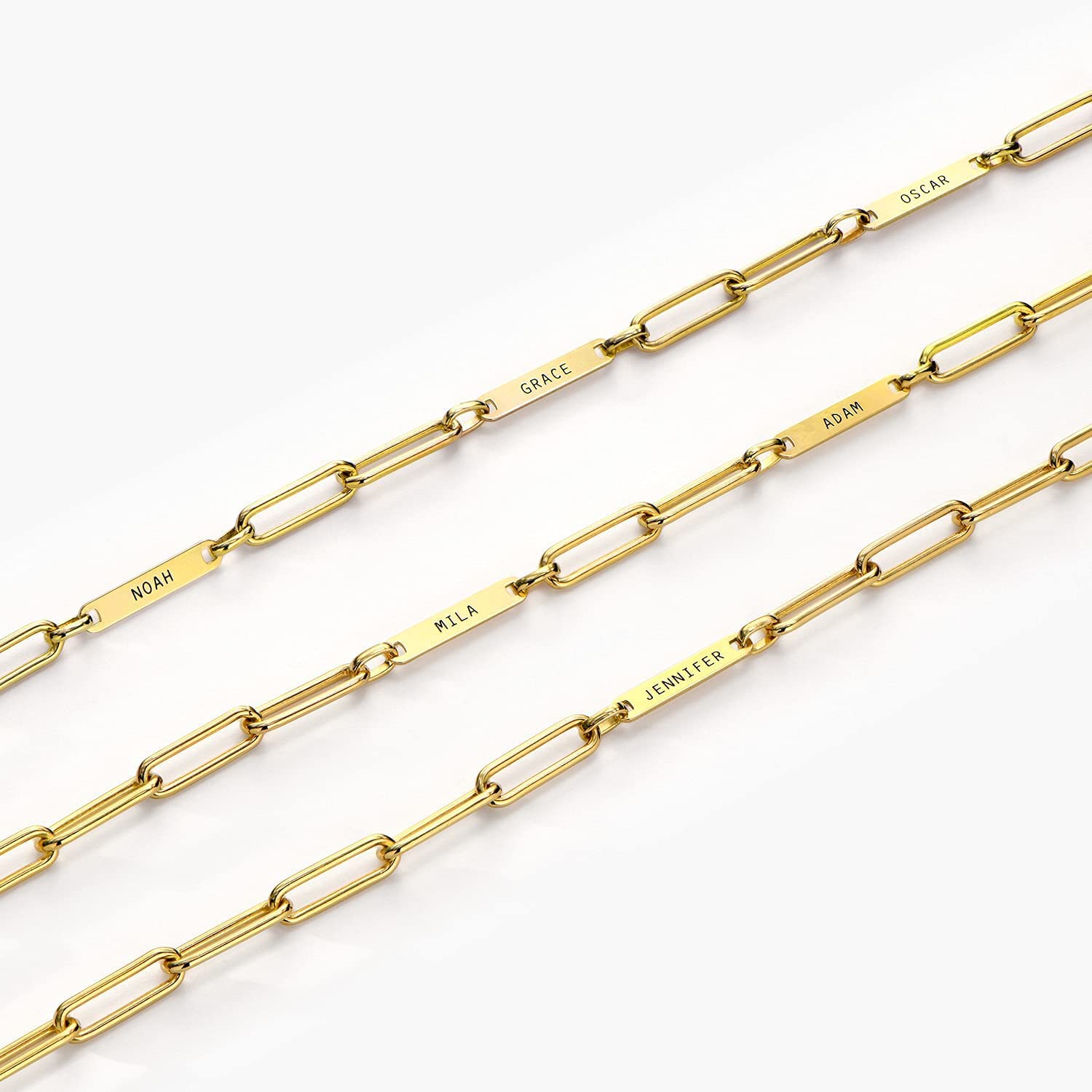 OAK & LUNA Personalized Ivy Name Paperclip Chain Bracelet - Custom Engraved Jewelry Gift for Women, Mom, Her - Mother's Day, Christmas, Birthday Present - Perfect for Everyday Wear, Date Nights & Special Occasions