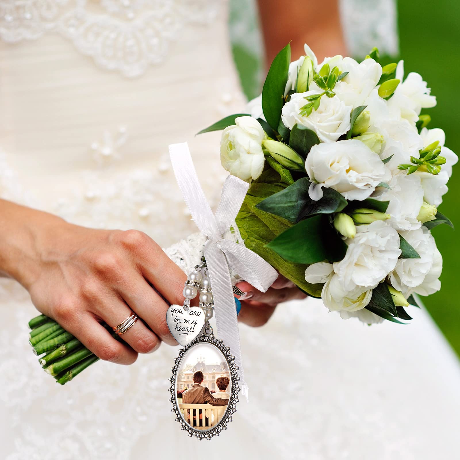 Hicarer Wedding Bouquet Photo Charms - Elegant Lacy Oval Bridal Keepsake for Memory Preservation | Perfect Bridal Party Gifts & Wedding Souvenirs | Ideal for Bouquet Decor, Photo Frames, and Anniversary Celebrations