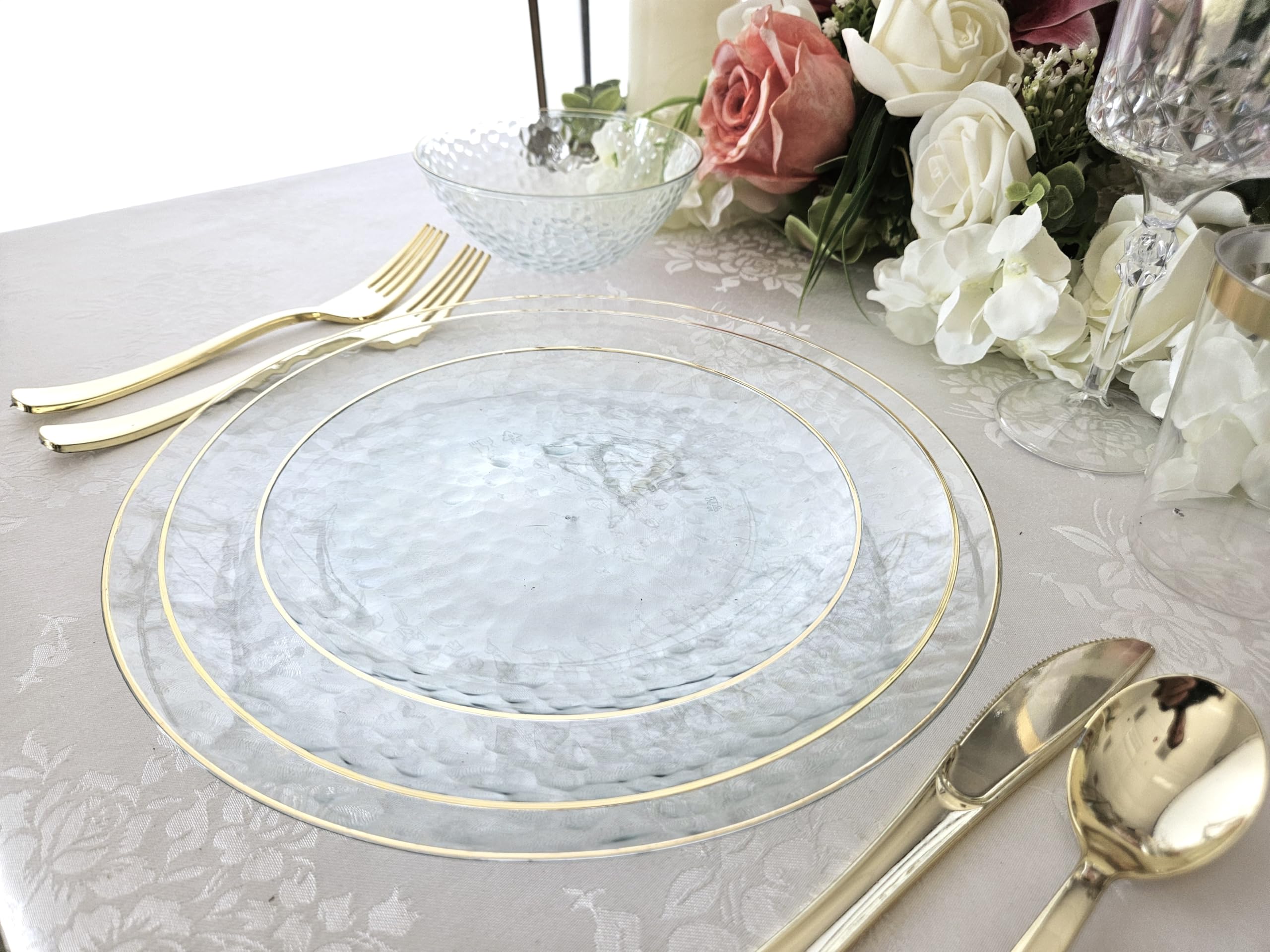 960-Piece Heavyweight Disposable Plastic Wedding Party Plate Set - 120 x 10'' Plates, 120 x 7'' Plates, Silverware, Cups & Napkins in Coastal Clear & Gold - Elegant Dinnerware for Weddings, Showers, Receptions & Large Gatherings