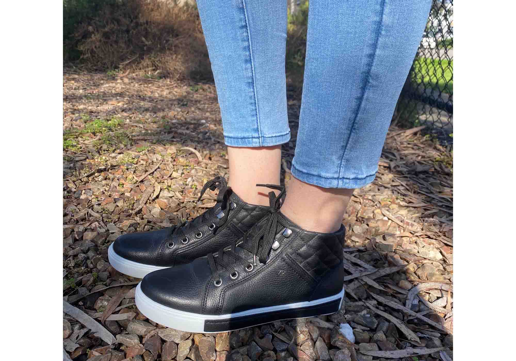 Kerrie Women's Comfortable Leather Casual Boots - Made in Brazil - Stylish & Durable for Everyday Wear, Work & Outdoor Activities
