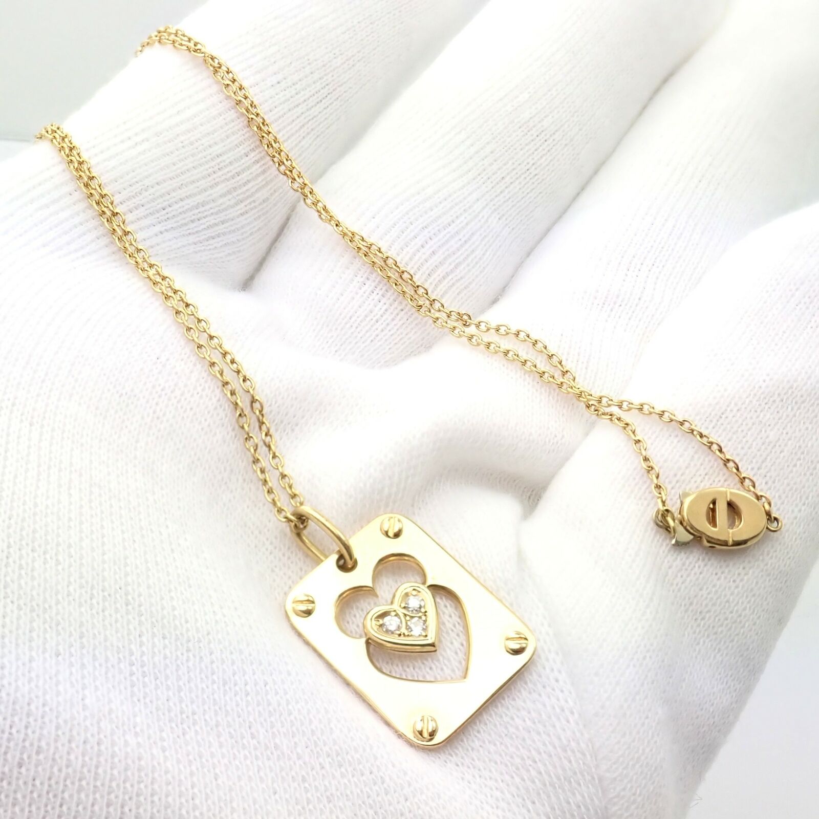 Exquisite Christian Dior 18k Yellow Gold Diamond Ace of Hearts Pendant Necklace - Luxury Jewelry Gift for Women - Perfect for Anniversaries & Special Occasions