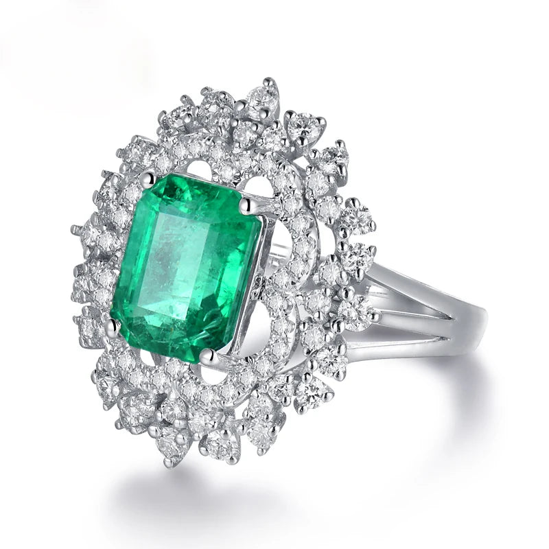 18K White Gold Emerald & Diamond Ring for Women - Elegant Luxury Jewelry for Engagement, Wedding & Special Occasions
