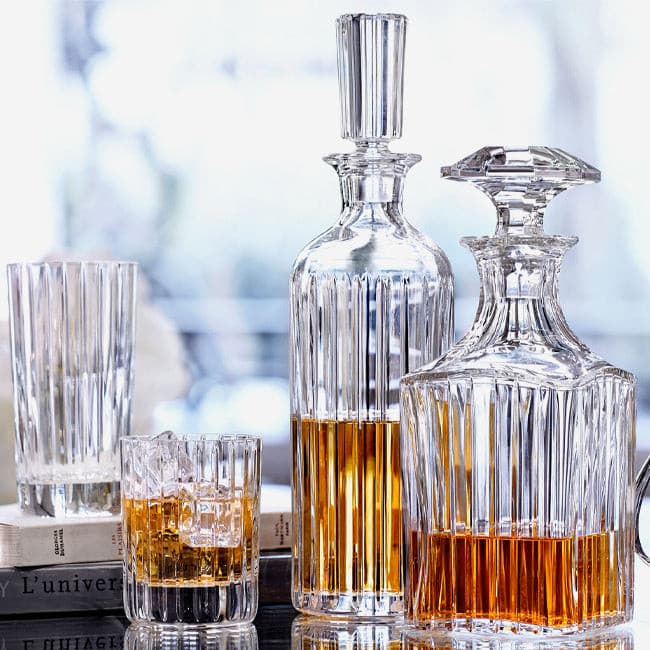 Baccarat Crystal Harmonie Square Whisky Decanter - Elegant Glass Liquor Decanter for Bourbon, Scotch & Whiskey - Perfect for Home Bar, Gift Giving & Entertaining