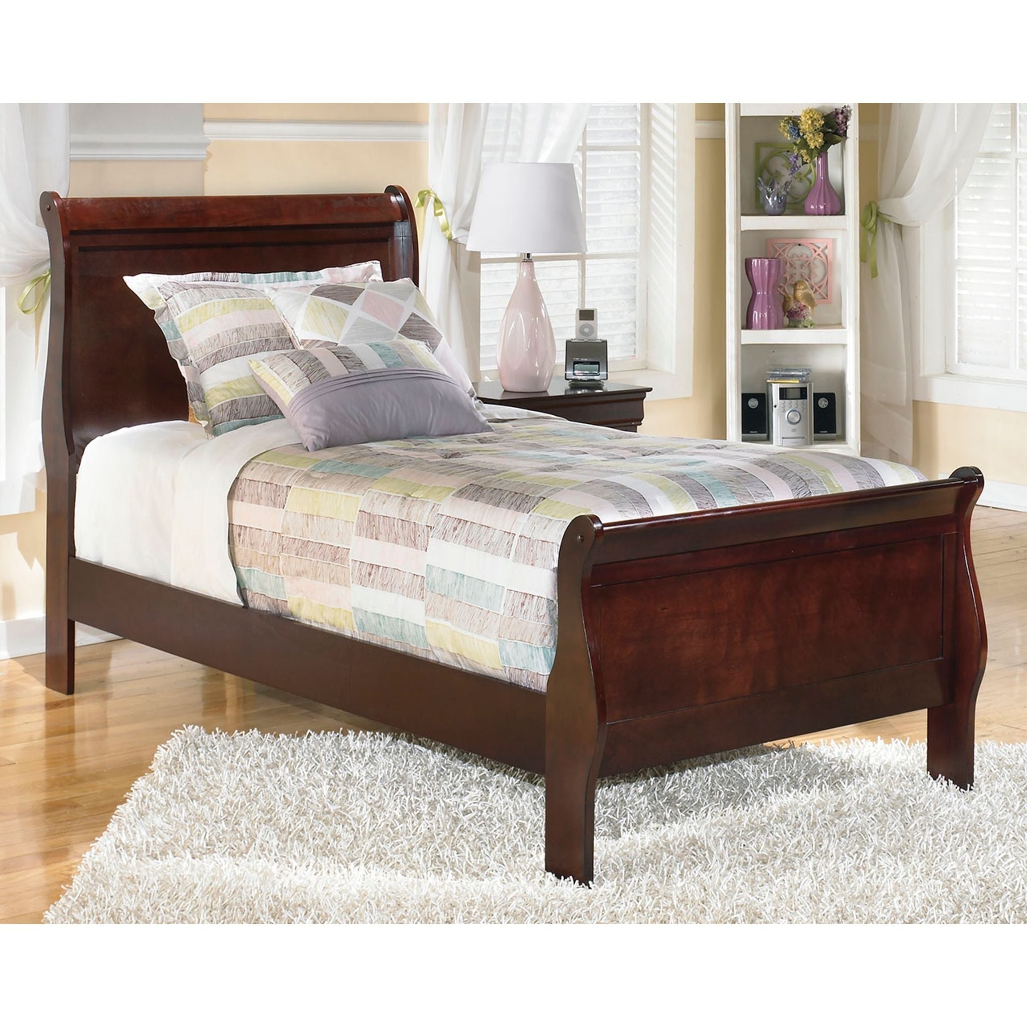 Alisdair Dark Brown Sleigh Bed Frame - Queen Size Wooden Bed with Upholstered Headboard - Perfect for Master Bedroom & Guest Room Decor