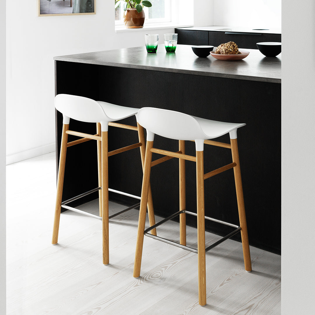 Modern Wooden Bar Stools with Sturdy Wood Legs - Perfect for Kitchen Islands, Home Bars & Dining Counter Seating