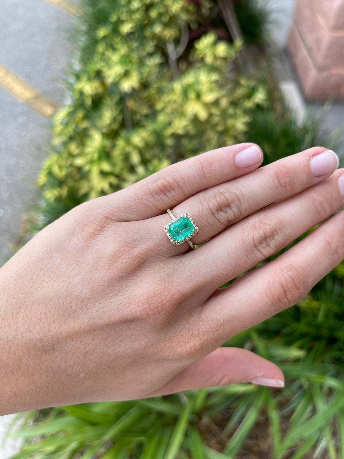 2.80tcw Natural Emerald & Diamond Halo Engagement Ring in 14K Yellow Gold - Perfect for Proposals, Weddings & Anniversary Gifts