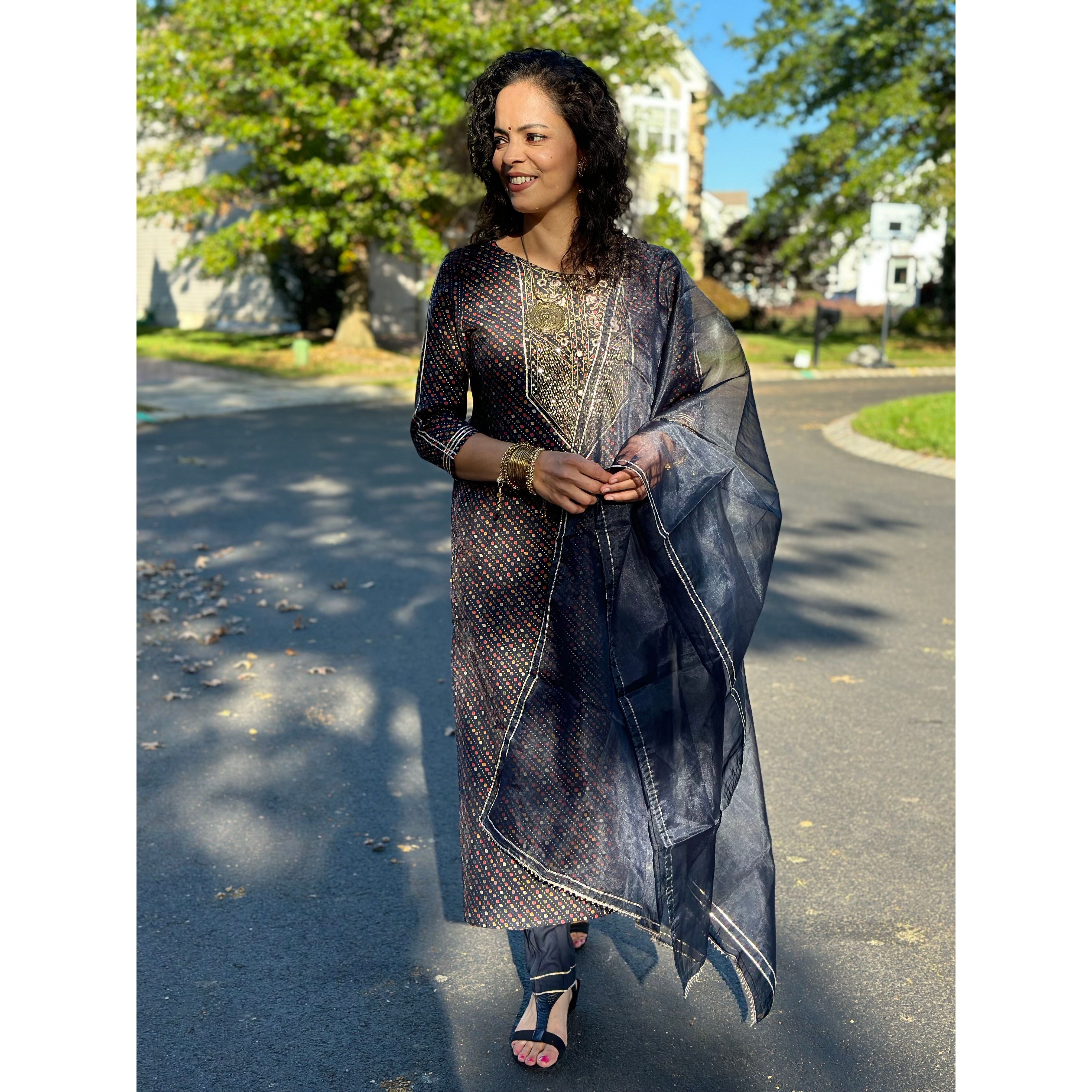 Stylish Festive Kurta Set for Women - Elegant Party Wear Outfit for Diwali, Weddings & Special Occasions
