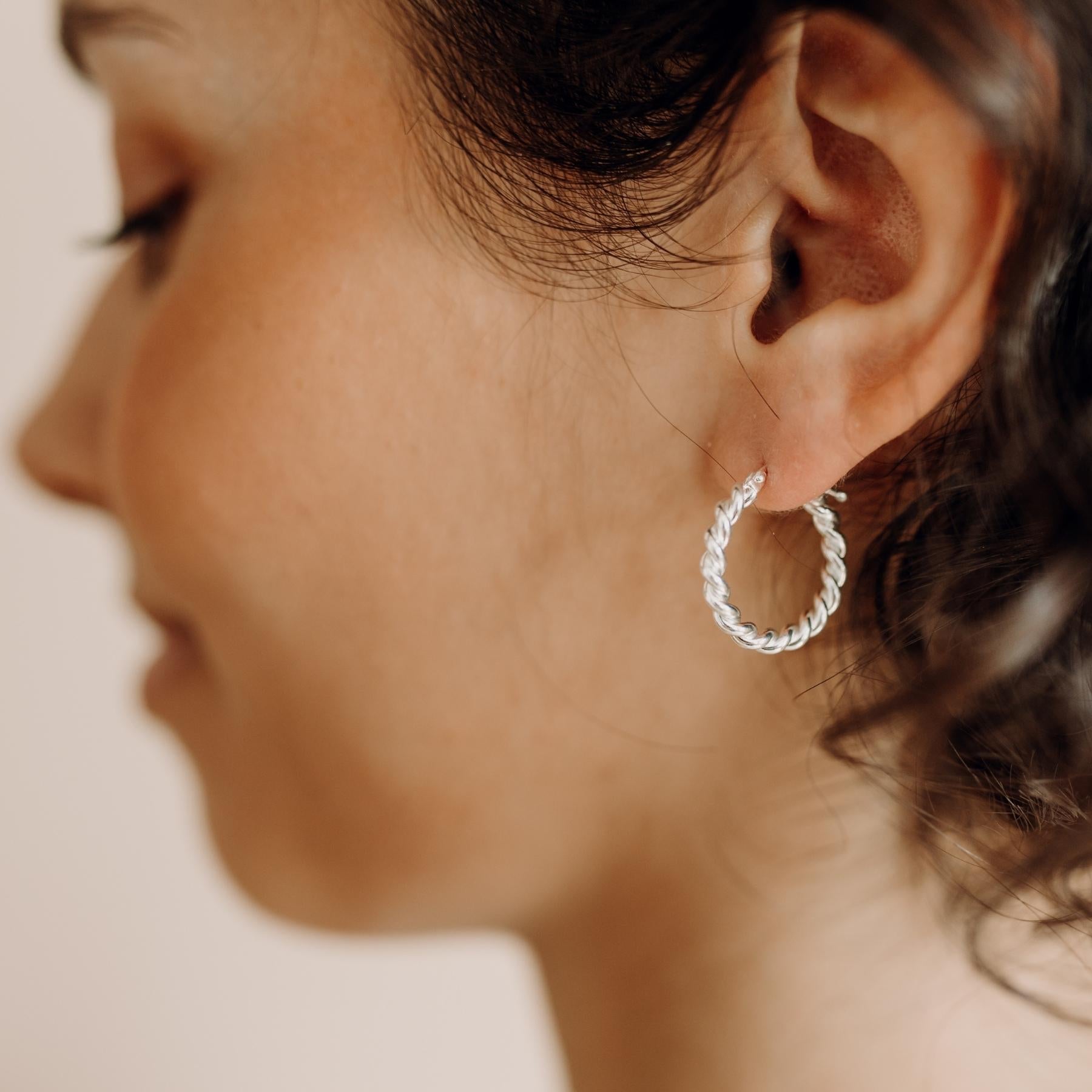 Twisted Silver Creole Earrings - Cassandre Style for Women | Elegant & Trendy Hoop Earrings for Everyday Wear, Parties & Special Occasions