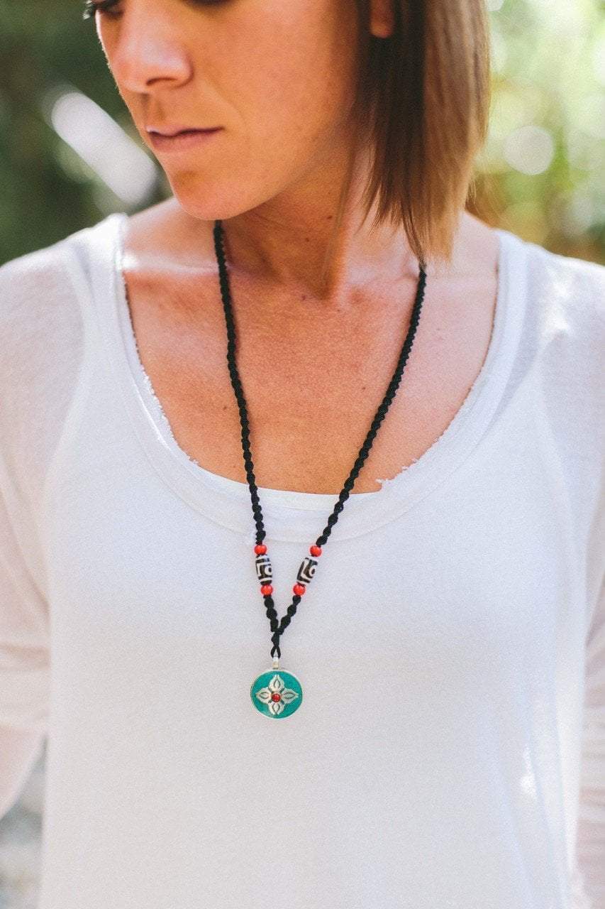 Ambu Turquoise Flower Pendant Necklace - Handmade Bohemian Jewelry for Women - Perfect for Casual Wear, Festivals & Gift Giving