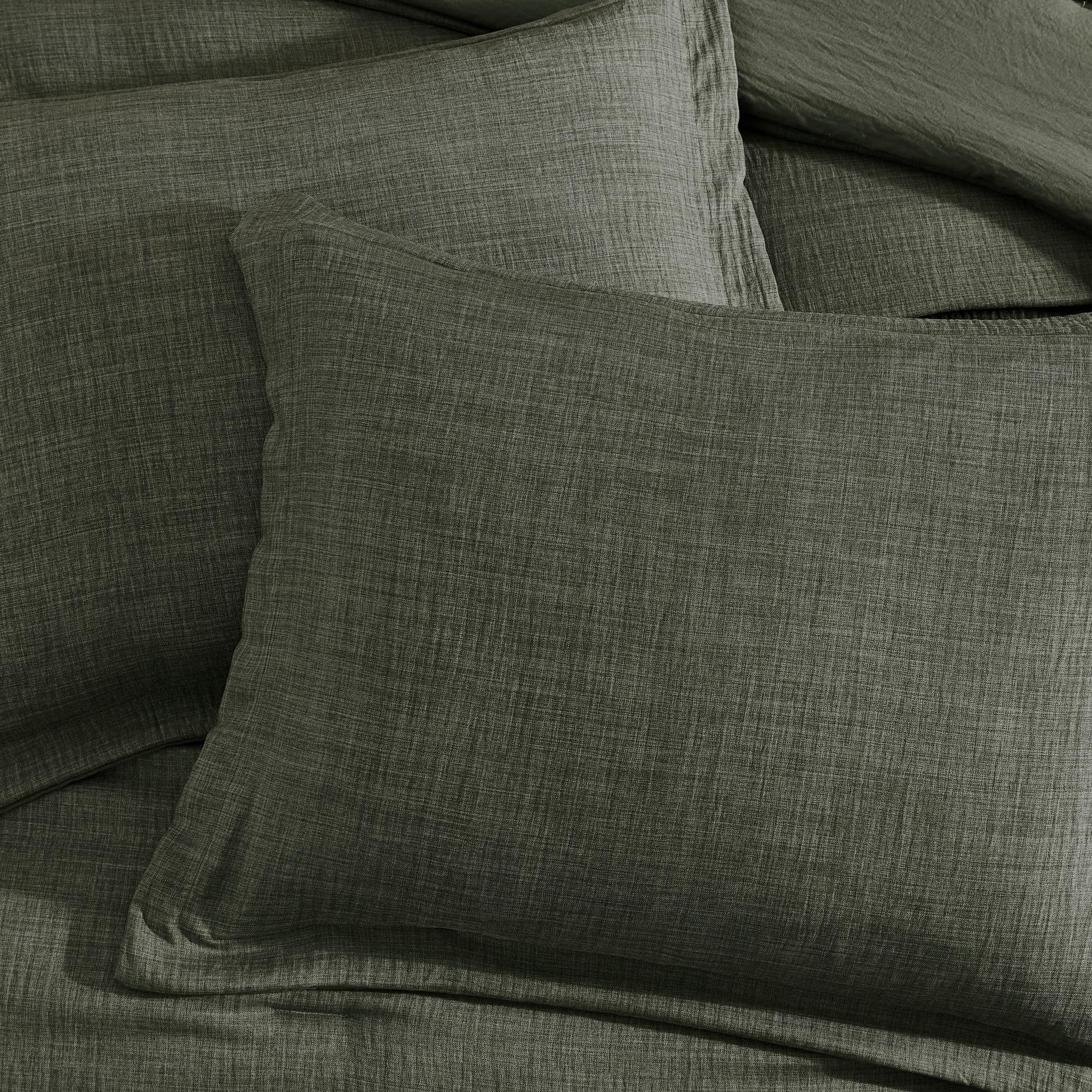 Geniospin Dark Olive Green Queen Comforter Set - 7 Piece All Seasons Bedding Set with Textured Comforter, Sheets & Pillowcases | Soft & Breathable for Cozy Sleep | Perfect for Master Bedroom, Guest Room & Dorm Decor