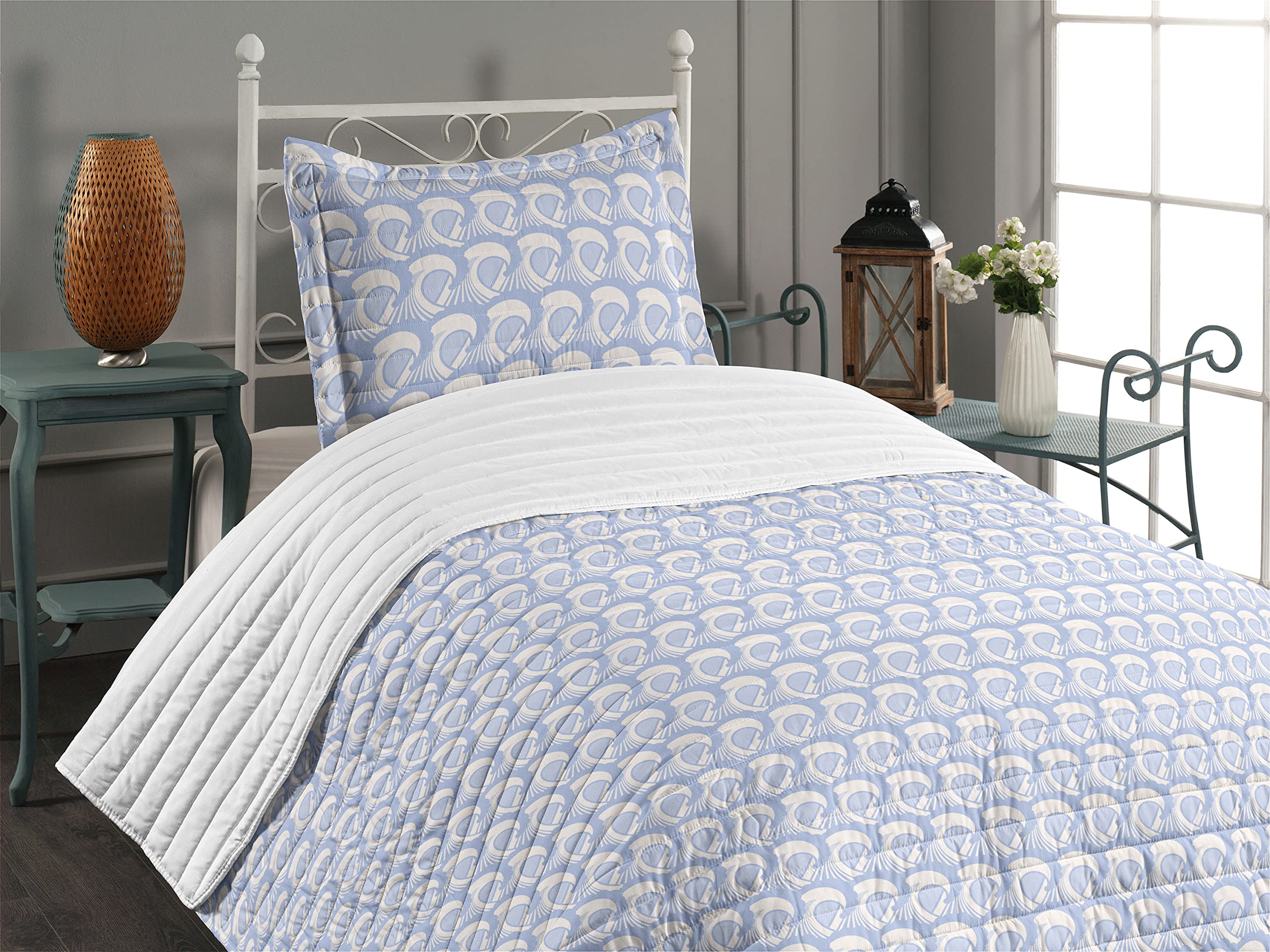 Ambesonne Wave Microfiber Bedspread Set - Abstract Ocean Waves Retro Design, Soft Twin Size Comforter with Pillow Sham in Pale Blue & White | Perfect for Coastal, Nautical & Boho Bedroom Decor