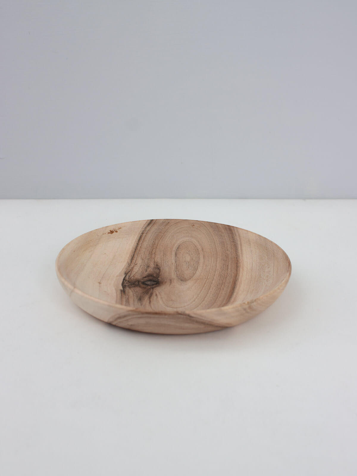 Premium Walnut Wood Serving Dish - Handcrafted Wooden Bowl for Salads, Nuts, Snacks - Perfect for Entertaining, Parties & Home Decor