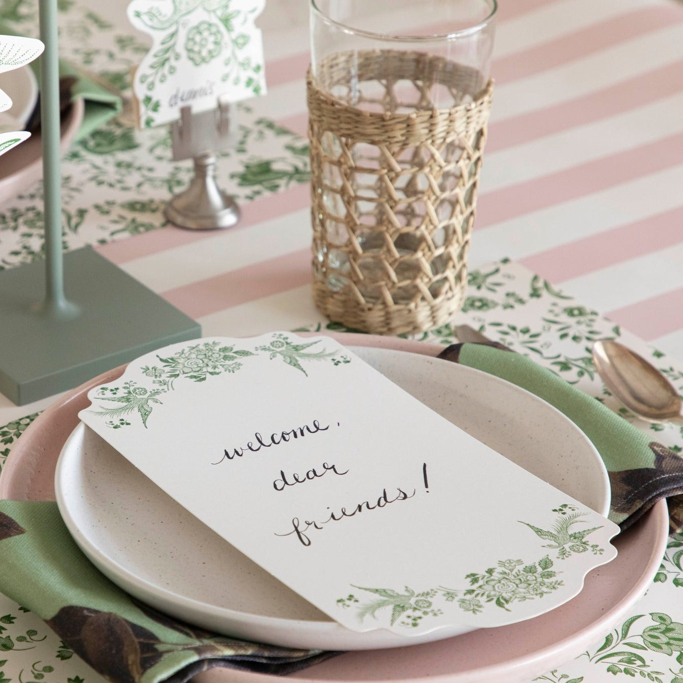 Elegant Green Asiatic Pheasants Table Cards - Perfect for Wedding, Birthday, and Special Event Decorations