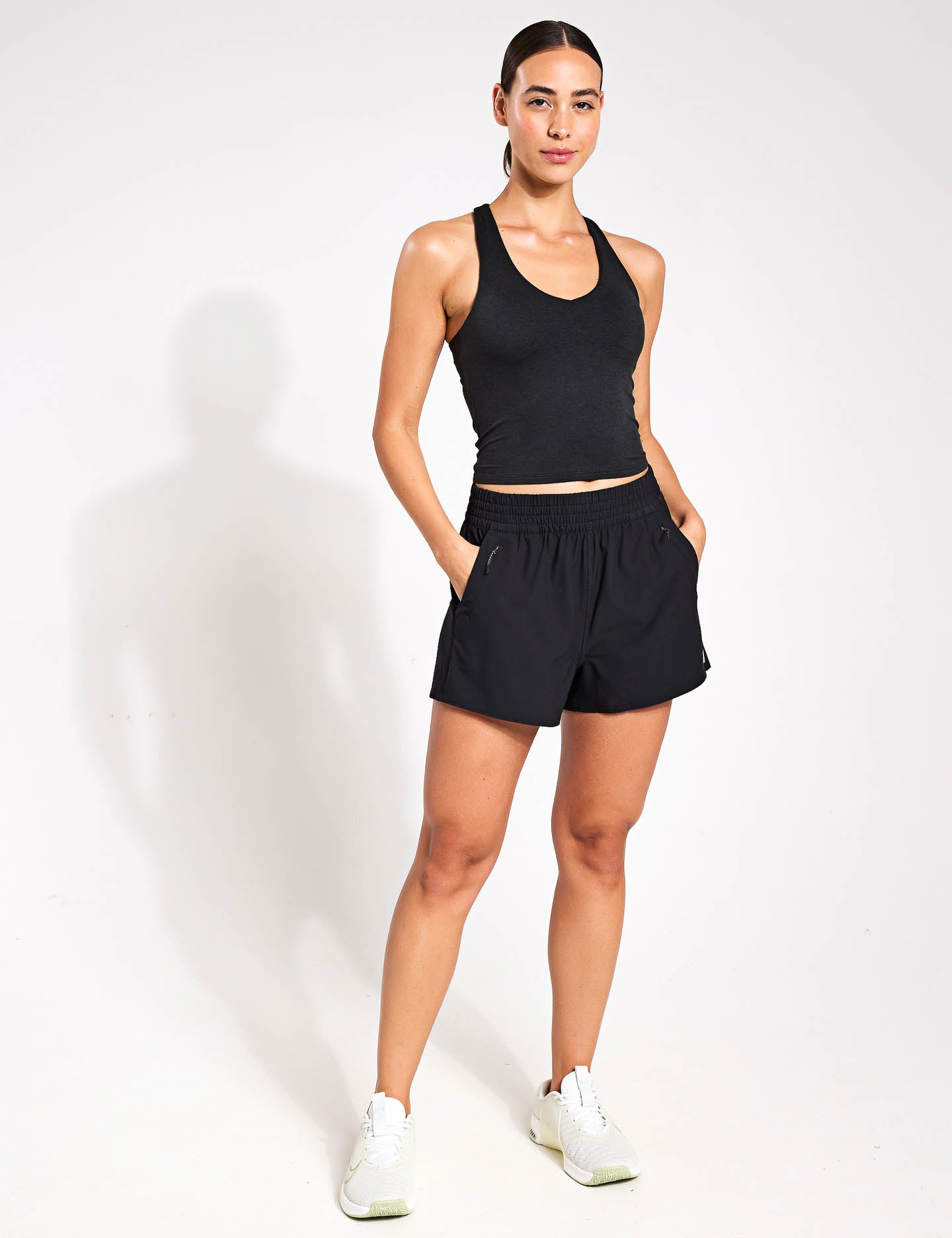 Halo Performance Crop 2.0 - Women's Workout Top - Moisture Wicking & Breathable Black Heather Yoga Shirt for Running, Gym & Fitness Training
