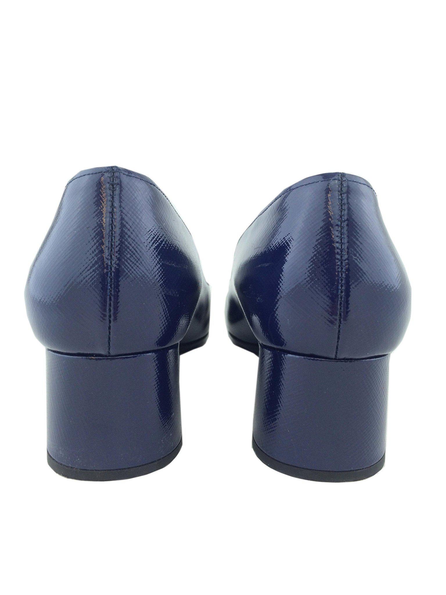 Prada Vernice Saffiano Cap Toe Pumps Women's Size 9 (IT39) - Luxury High Heels for Office, Party & Special Occasions