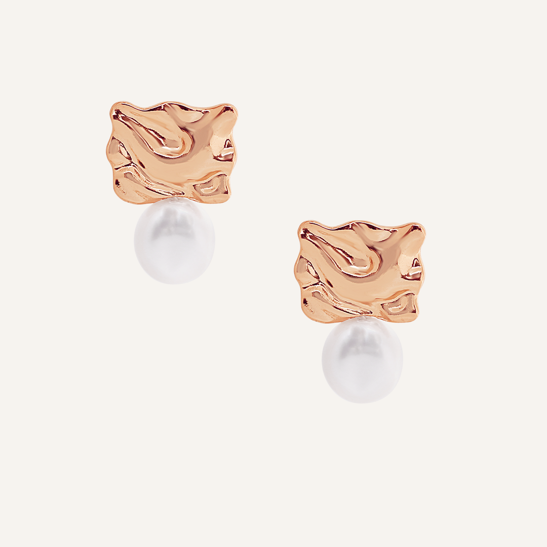 Dune Pearl Stud Earrings for Women - Genuine Pearl Jewelry Set - Elegant & Timeless Gift for Her - Perfect for Weddings, Parties & Everyday Wear