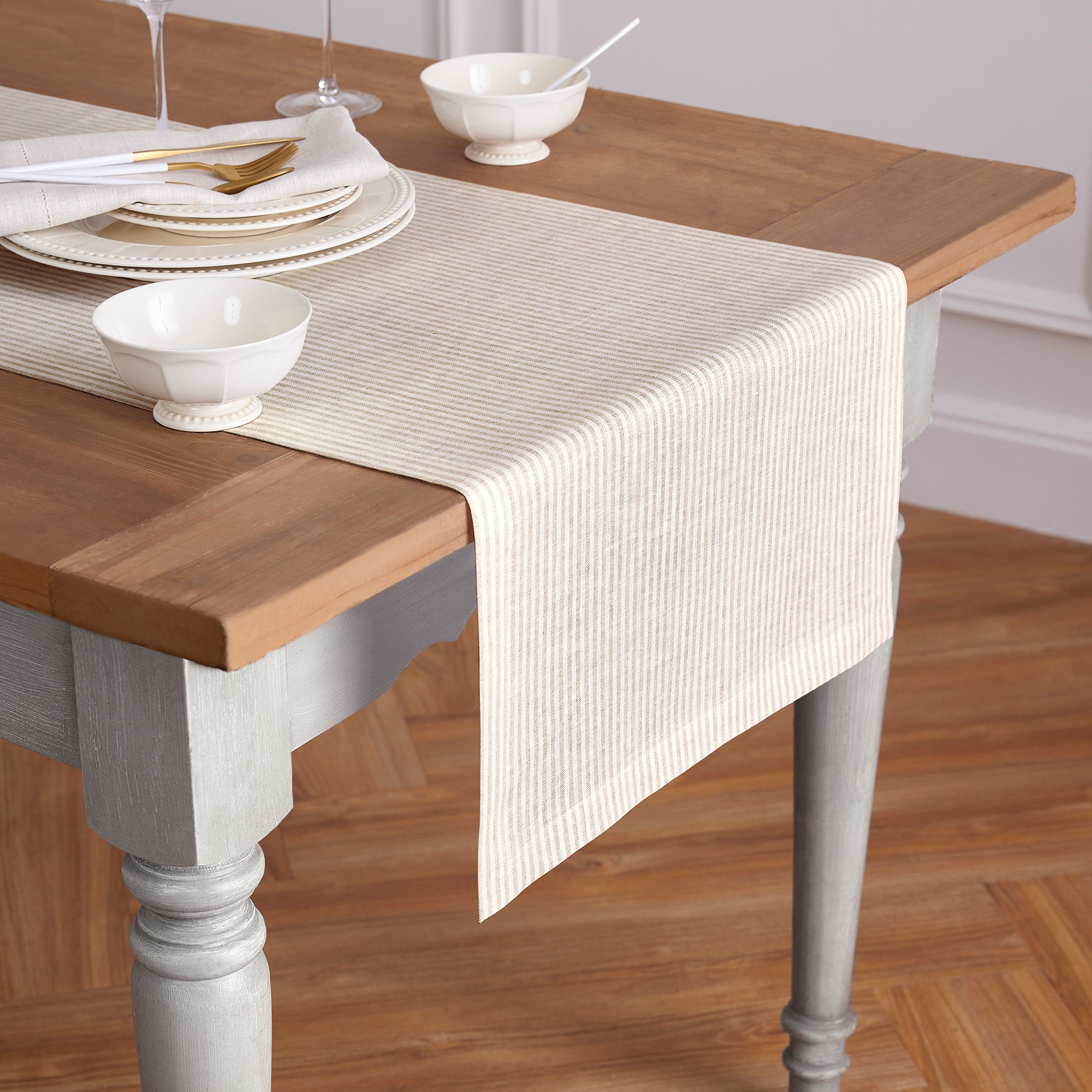Elegant Narrow Stripe Table Runner - 16 Inch & 18 Inch Wide Options for Dining Table Decor, Wedding Centerpiece, and Holiday Table Setting
