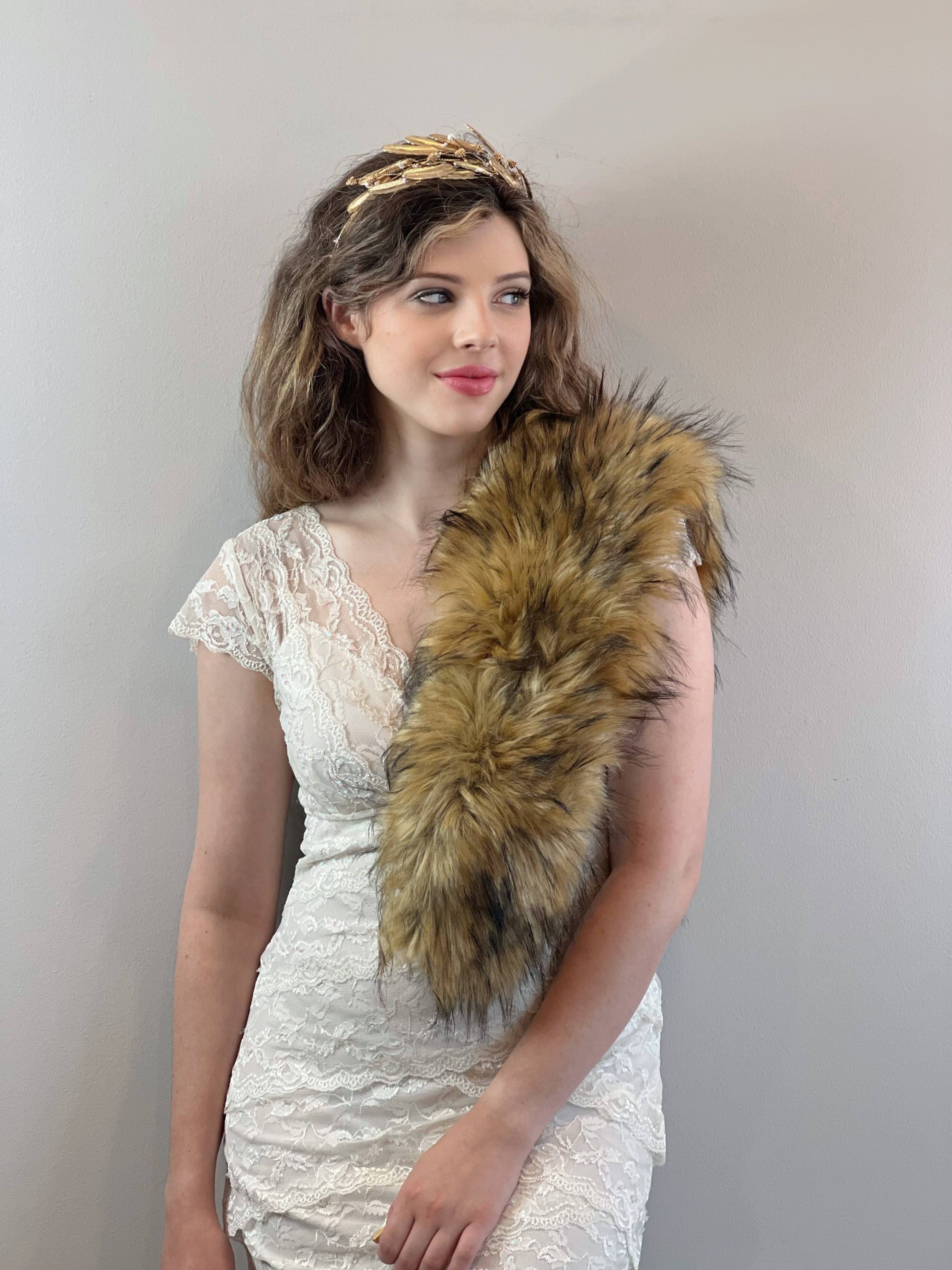 Luxury Fox Faux Fur Scarf - Soft Brown Winter Shawl for Women | Elegant Bridesmaid Gift & Christmas Present | Perfect for Weddings, Parties & Cold Weather Fashion