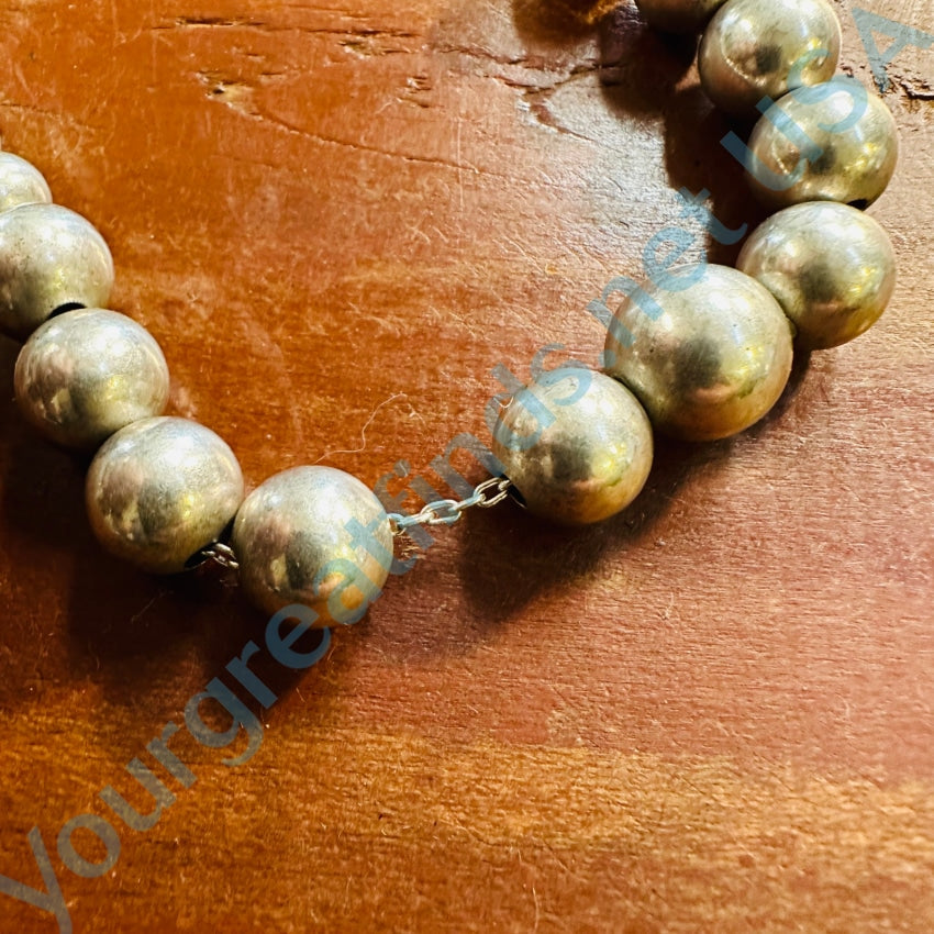 Elegant Sterling Silver Graduated Pearl Necklace 24
