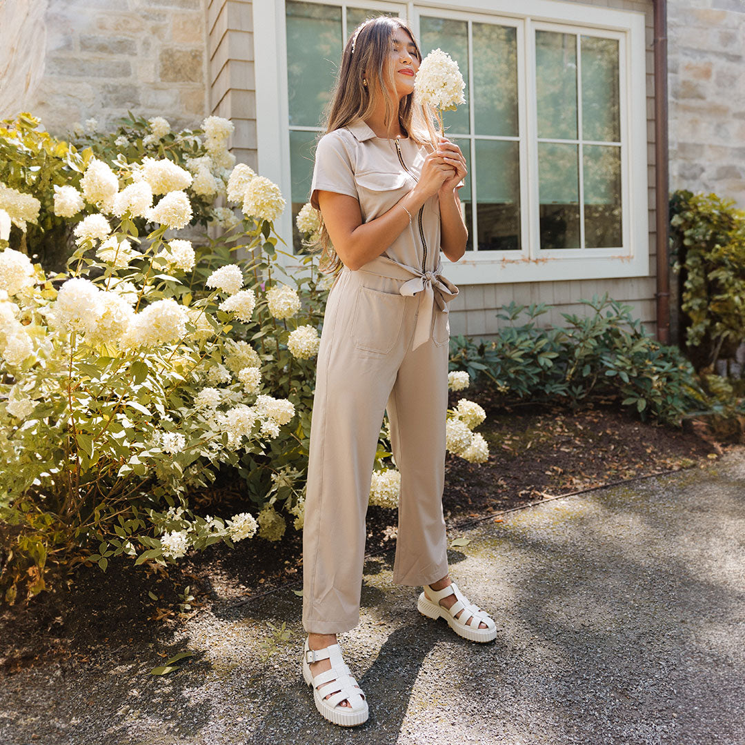 Stylish Women's City Jumpsuit in Cobblestone - Casual One-Piece Romper for Urban Outings & Weekend Brunch