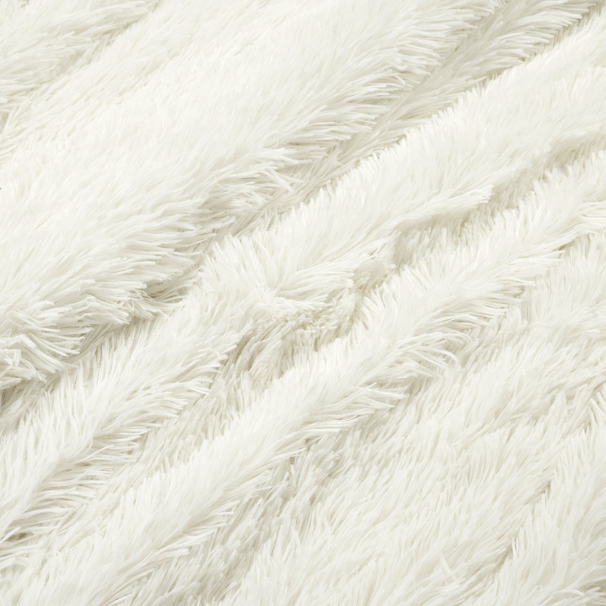 Emma Faux Fur Comforter Set - Ultra Soft & Luxurious King/Queen Size Bedding - Cozy Winter Bedroom Decor for Cold Nights