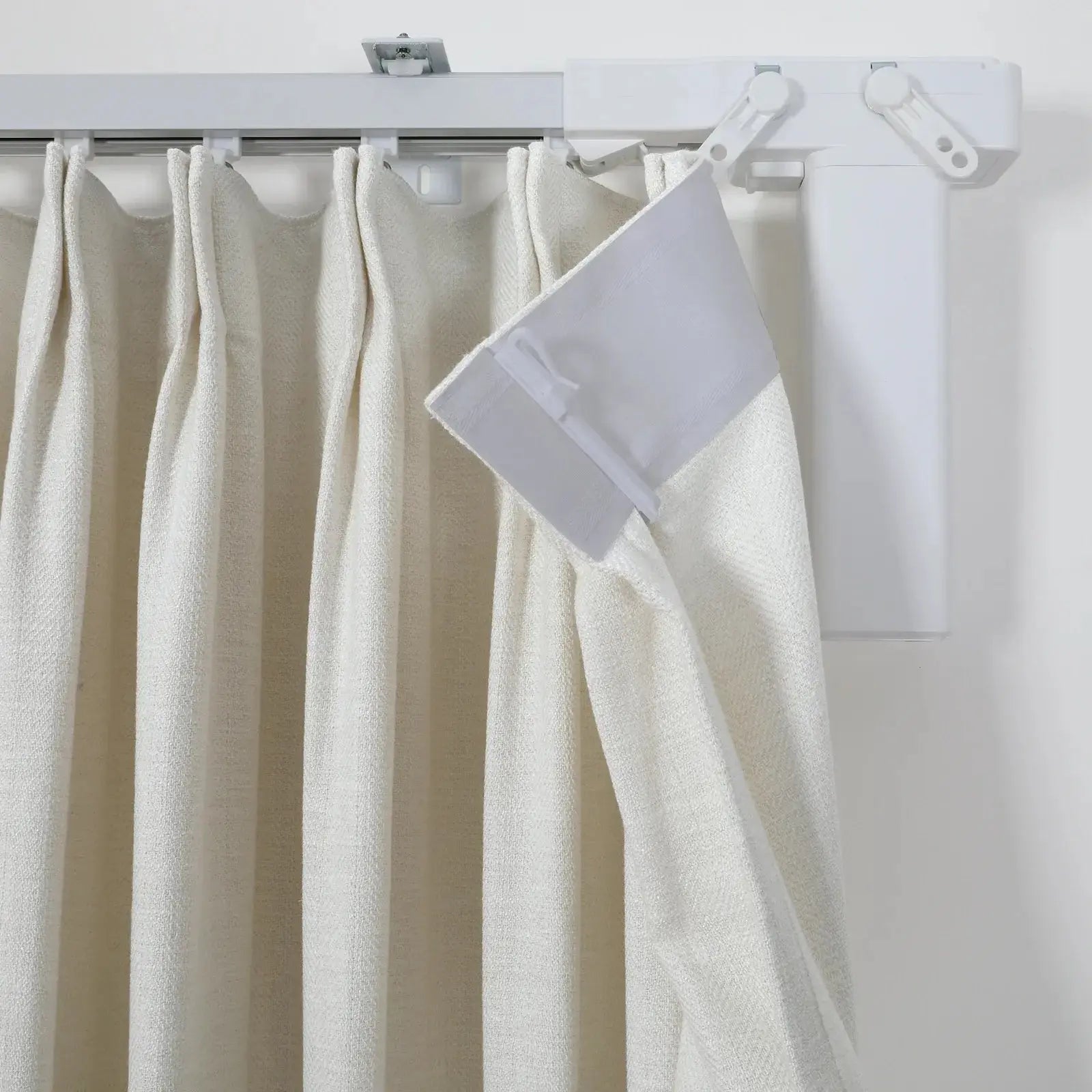 Lark Motorized Curtain Tracks - Smart Home Automatic Drapery Rail System for Living Room & Bedroom | Voice Control & Remote Operated
