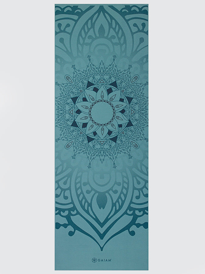 Gaiam Premium Niagara Yoga Mat 6mm - Extra Thick Non-Slip Exercise Mat for Yoga, Pilates & Home Workouts - Ideal for Hot Yoga & Meditation Practice