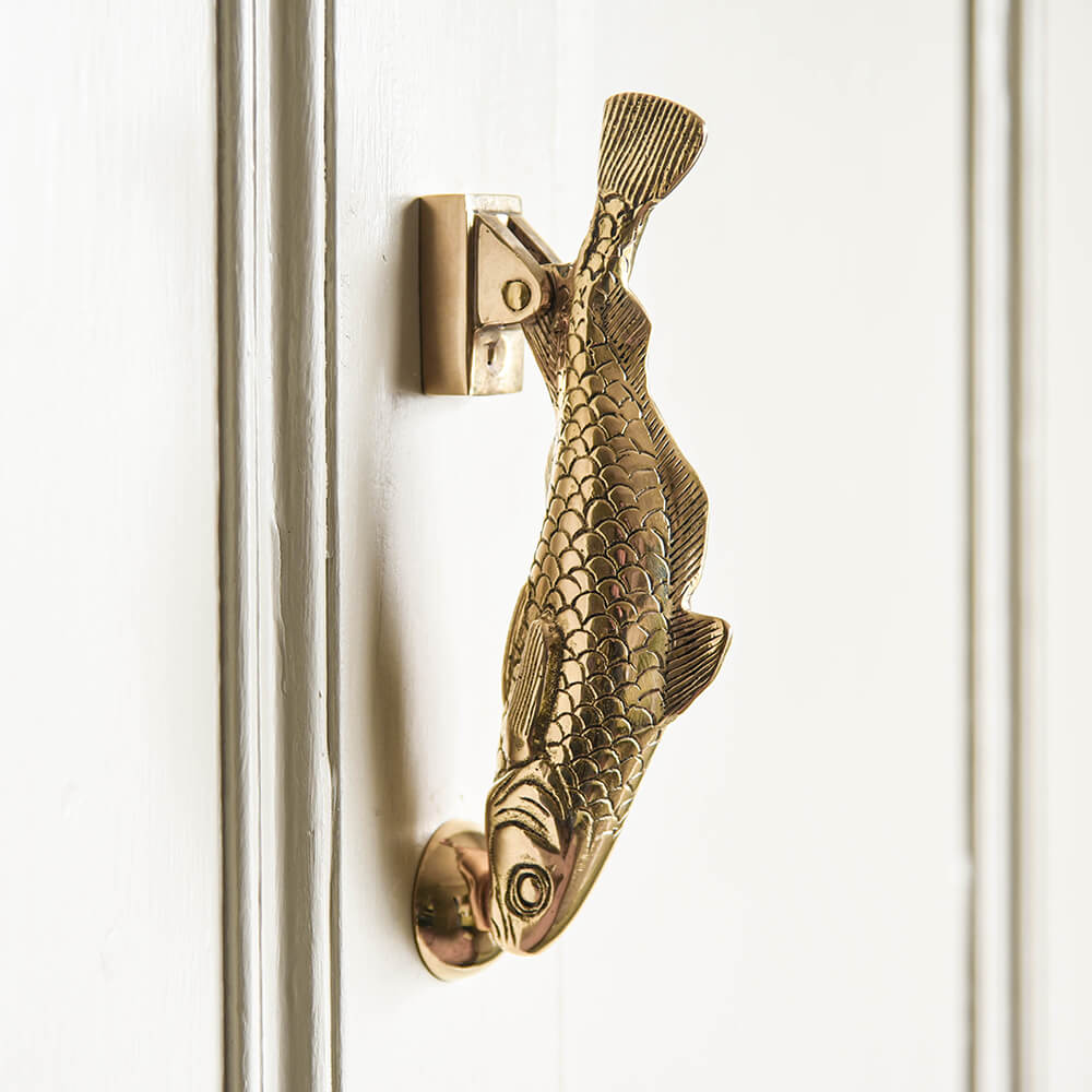 Antique Brass Door Knocker - Heavy Duty Solid Brass Casting for Home & Garden - Perfect for Front Door, Farmhouse, and Vintage Style Decor