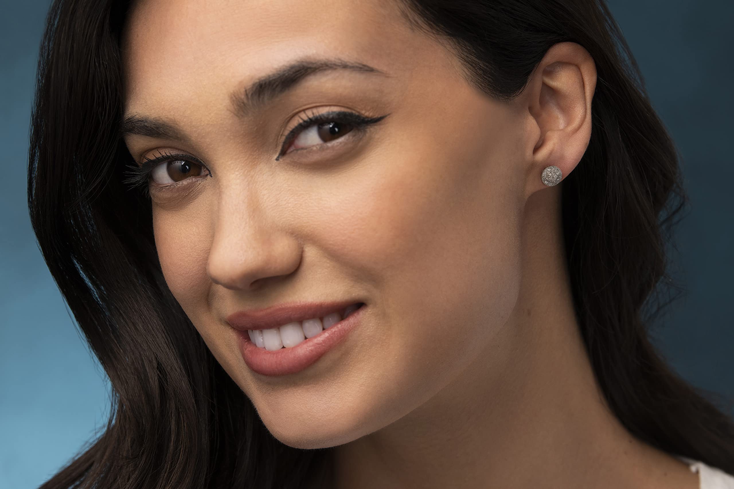 NATALIA DRAKE 1/4 Carat Round Halo Diamond Stud Earrings for Women - 925 Sterling Silver Rhodium Plated - Perfect for Weddings, Anniversaries & Everyday Elegance