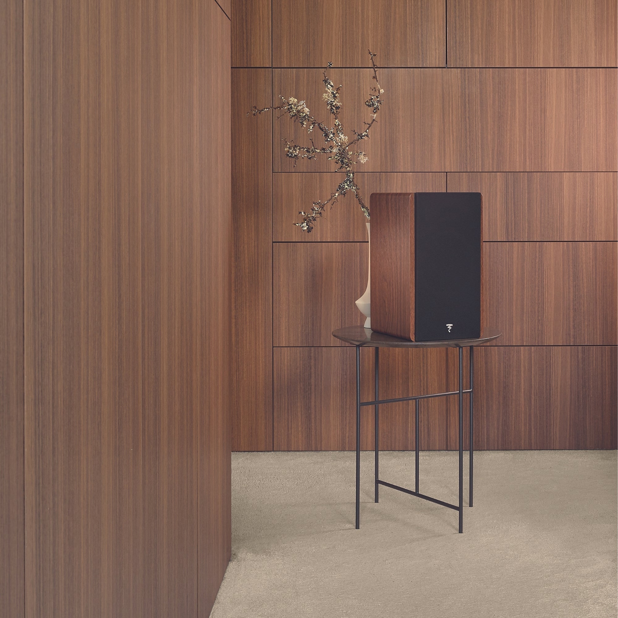 Focal Vestia N°1 Bookshelf Speaker - High-Fidelity Audio for Home Theater & Music Listening (Pair) | Perfect for Living Room, Studio & Audiophile Setups