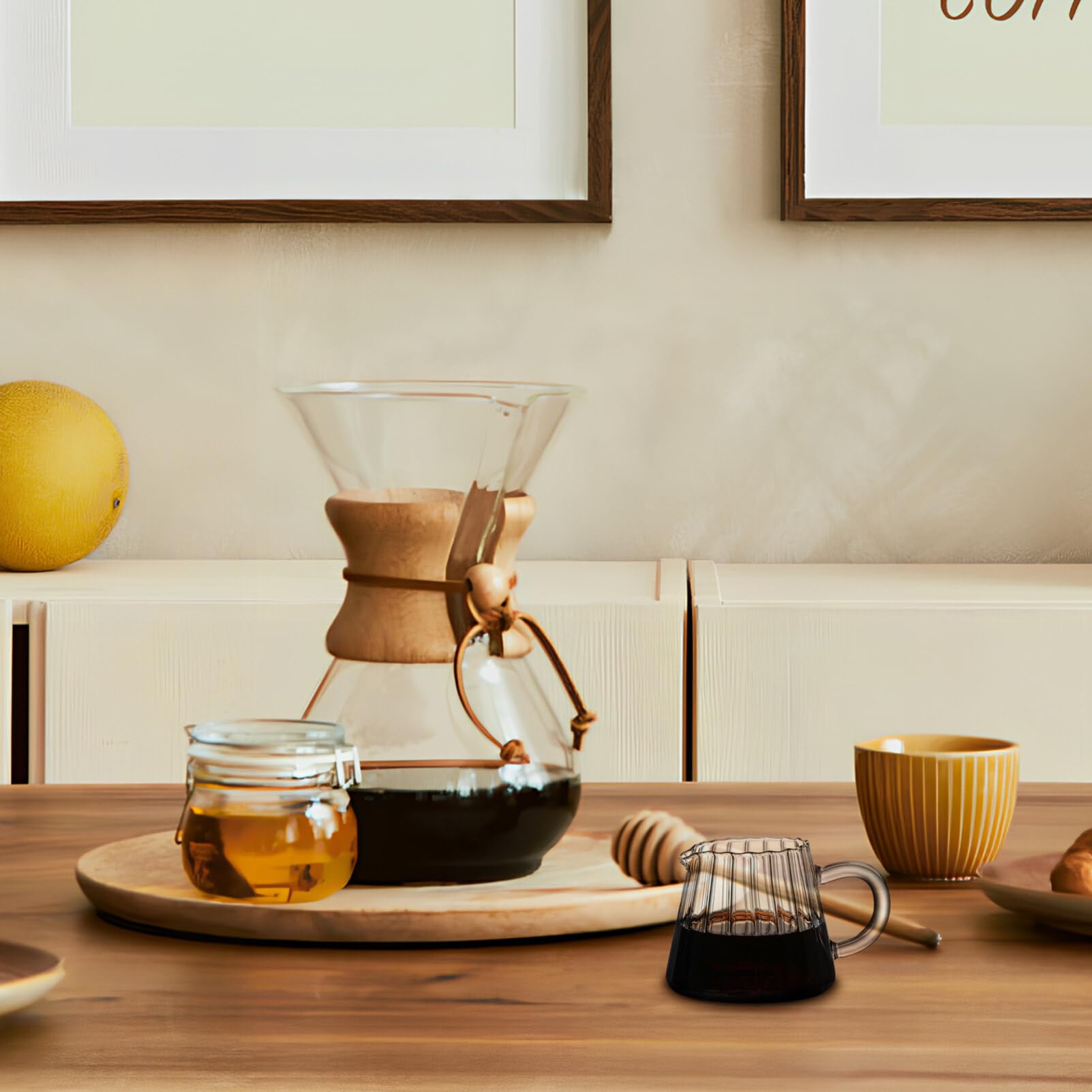 Elegant Glass Pitcher - 200ml Creamer Jug for Coffee, Tea, Milk Frothing - Perfect for Home, Cafe & Restaurant Use