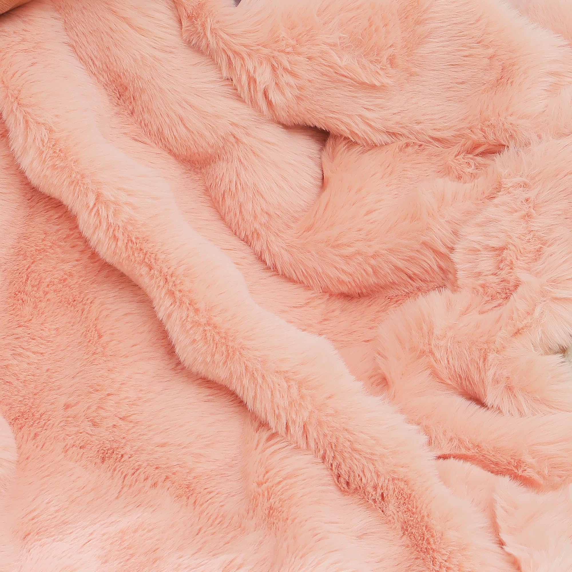 RYNGHIPY Faux Rabbit Fur Throw Blanket - Ultra Soft & Fluffy Plush Blanket for Sofa, Couch, Bed - Warm Decorative Heavy Weight Blanket (51