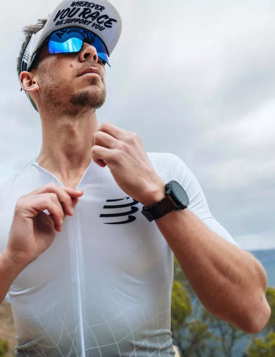 Compressport Unisex Ultralight Visor - White/Black | Lightweight Running Hat for Men & Women | Perfect for Marathon, Cycling & Outdoor Sports