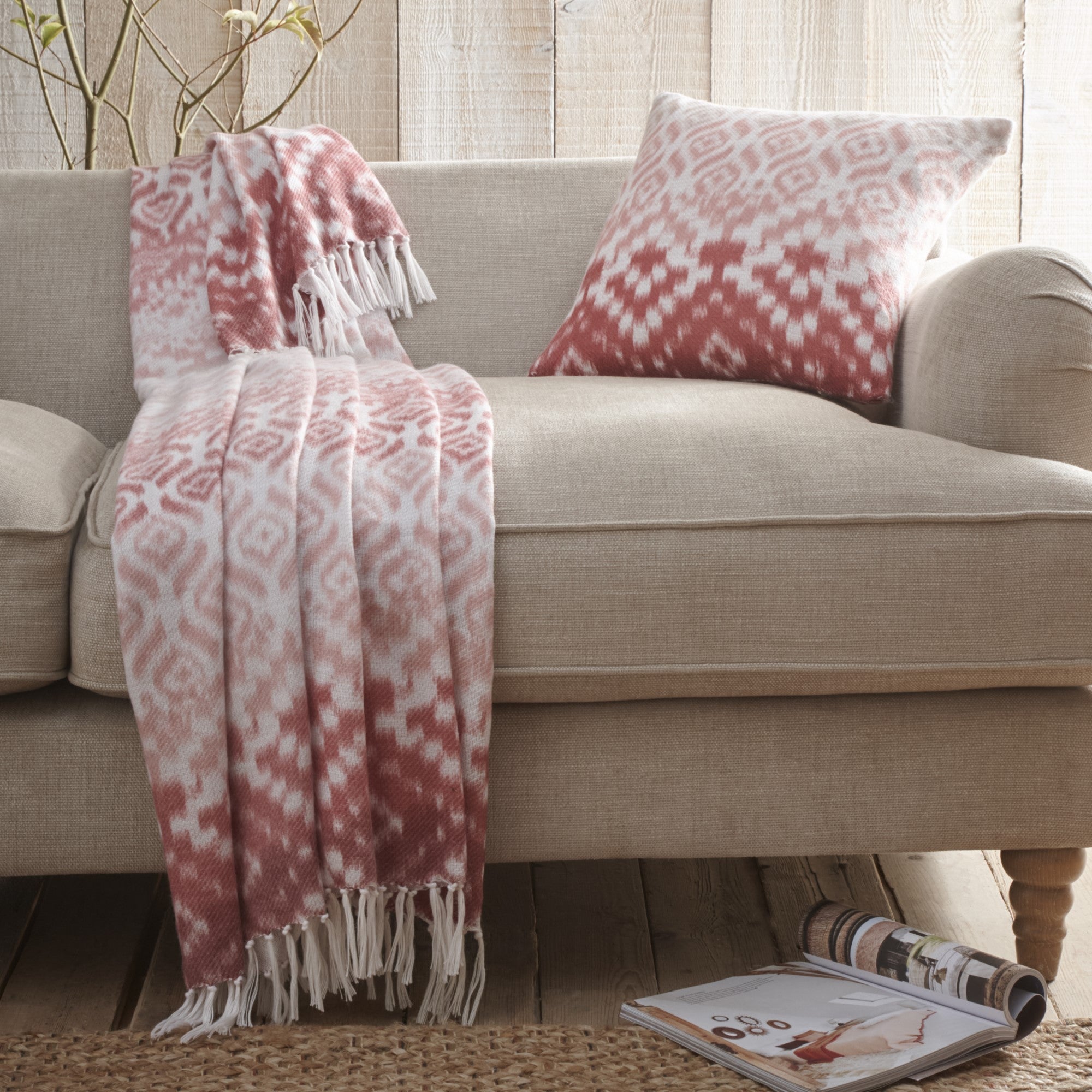 Appletree Hygge Sakari Cushion - Soft Boho Throw Pillow Cover for Sofa & Bed - Cozy Home Decor in Terracotta - Perfect for Living Room, Bedroom & Nursery