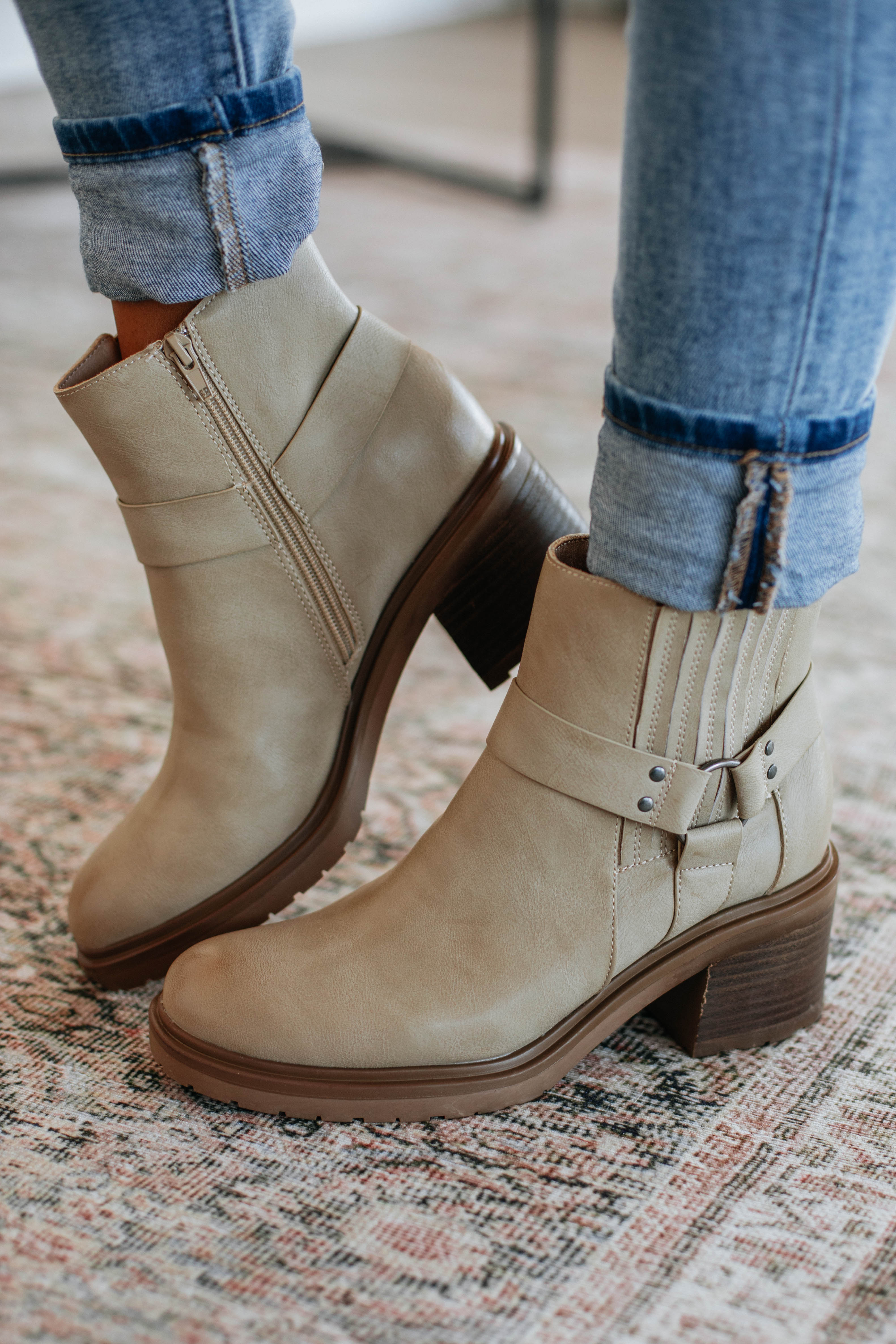 Not So Complicated Boots - Comfortable Women's Ankle Boots for Everyday Wear | Waterproof & Slip-Resistant | Perfect for Work, Walking & Casual Outfits