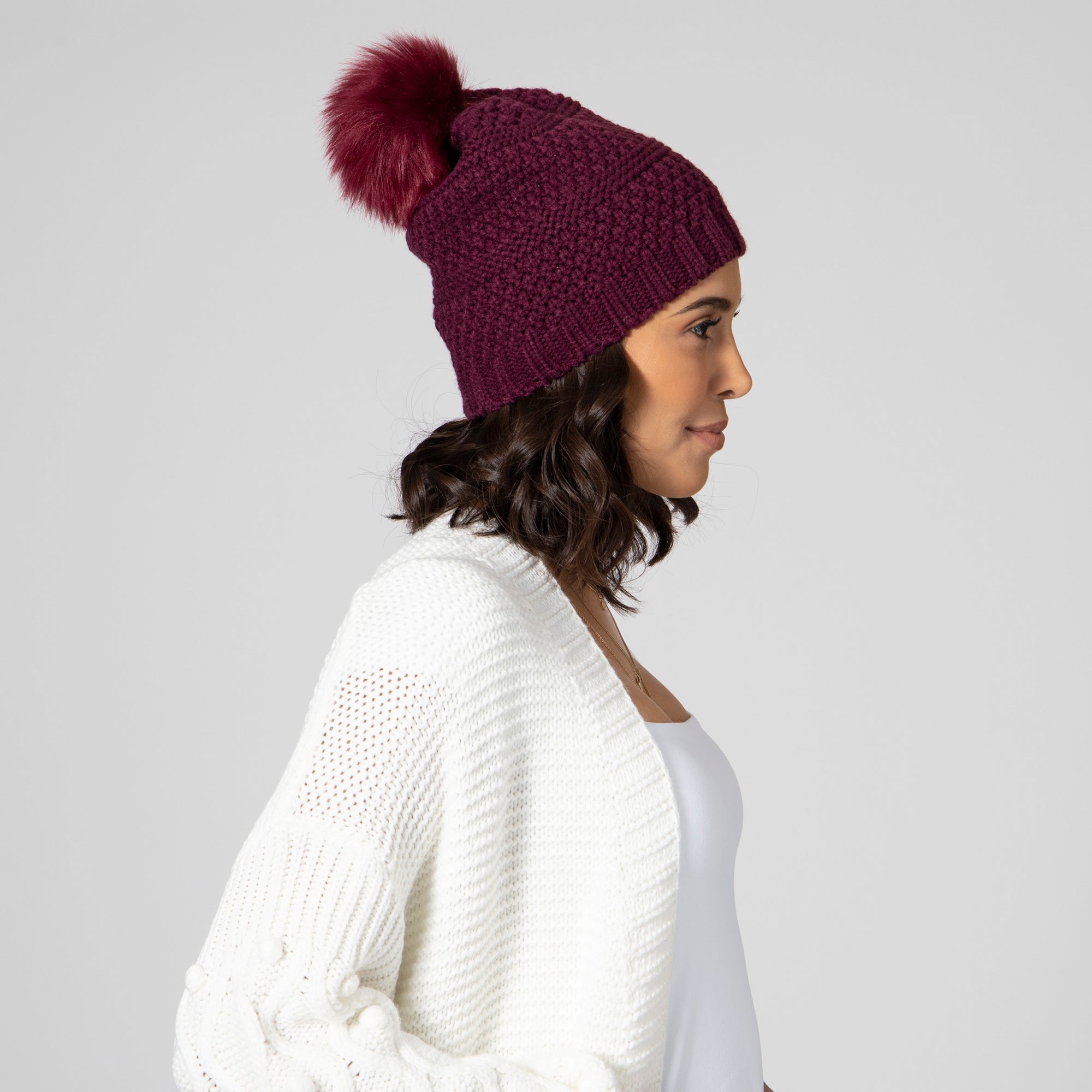 Women's Chunky Knit Beanie with Faux Fur Pom - Winter Warm Hat for Women - Cozy & Stylish Accessory for Cold Weather, Outdoor Activities & Fashion