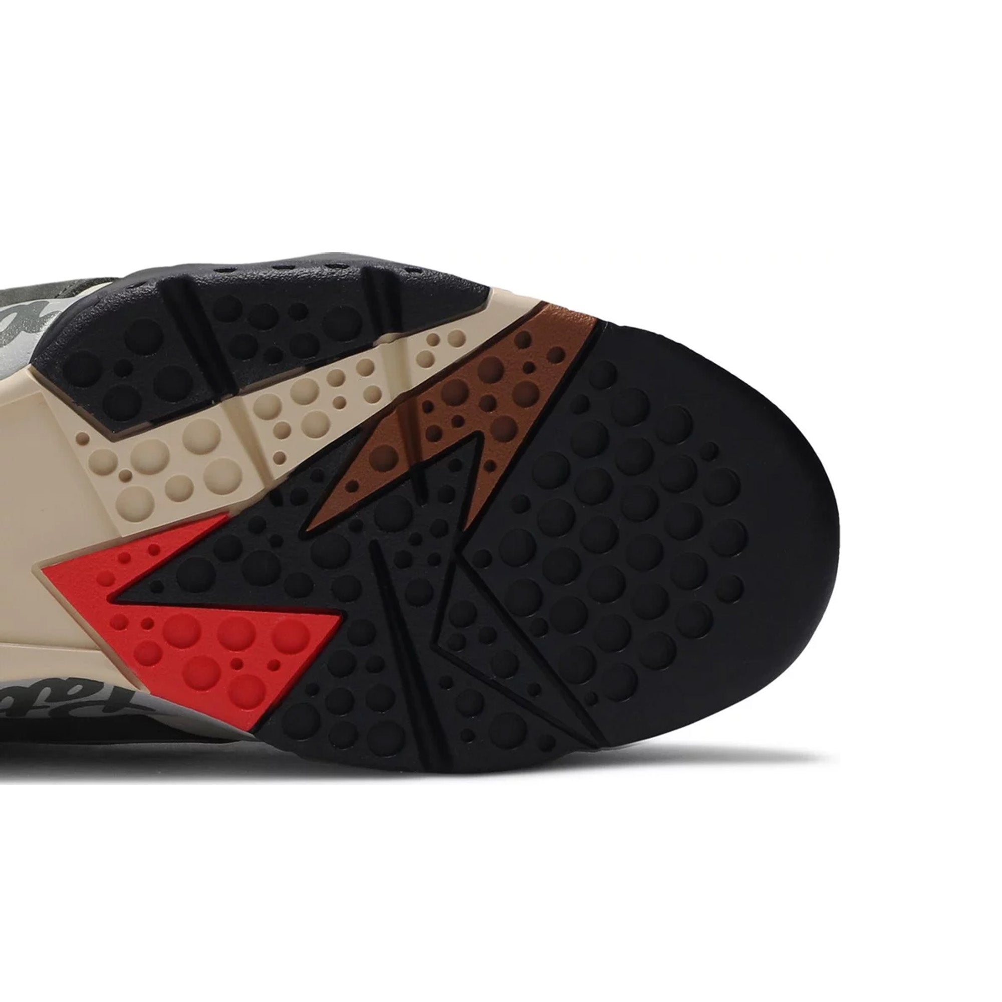 Air Jordan 7 x Patta 'Icicle' Retro Sneakers (2019) - Men's Basketball Shoes for Streetwear & Casual Style