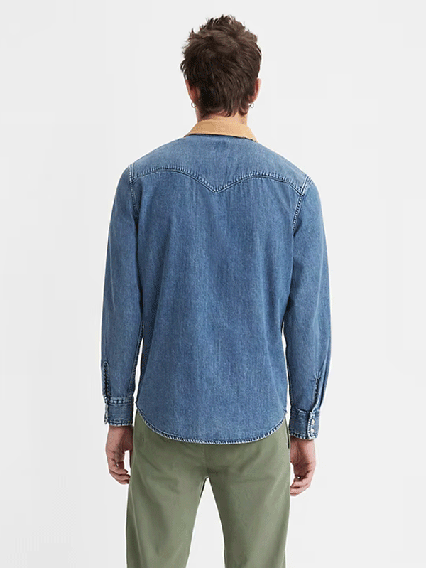 Levi's Men's Classic Western Standard Fit Shirt - Medium Wash Denim Shirt for Casual Wear & Outdoor Activities (Size Medium)