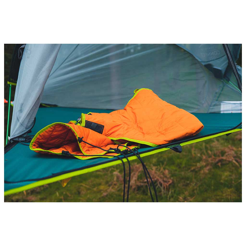 Insulated Quilt Autumn Gold - Warm Winter Blanket for Bed & Couch - Perfect for Cozy Nights, Camping & Home Decor