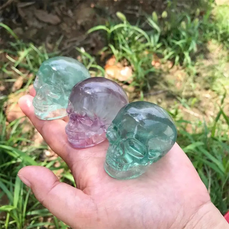 5.3CM Natural Fluorite Skull Crystal Carving - Healing Energy Stone for Meditation, Reiki & Home Decor - Unique Halloween Gift & Spiritual Healing Tool (1PC) - Perfect for Altars, Yoga Spaces & Gothic Decor