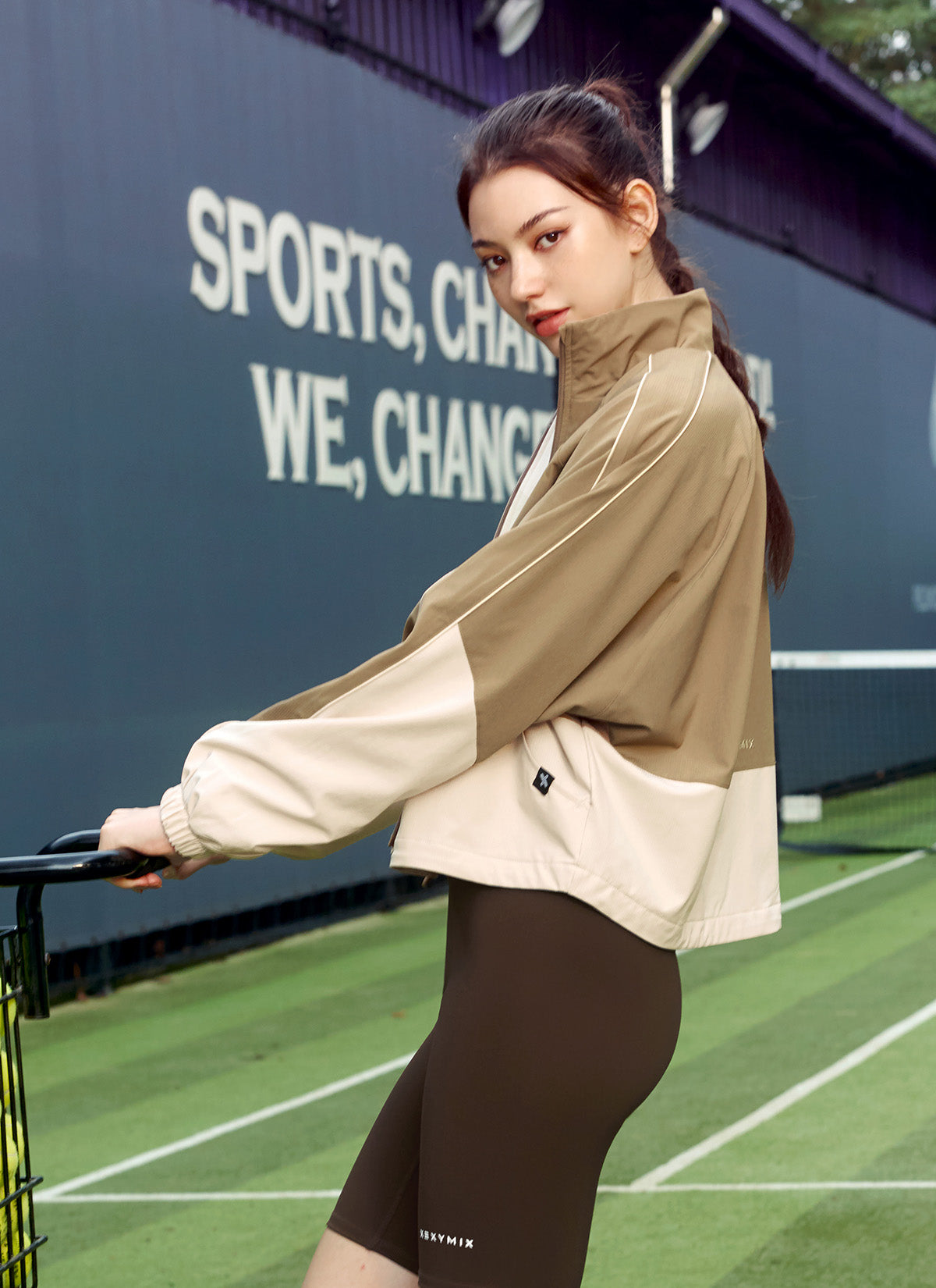 Stylish Color Block Windbreaker Jacket for Men & Women - Lightweight, Water-Resistant Outdoor Coat for Running, Hiking & Travel