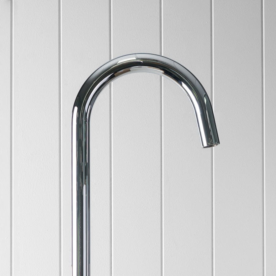 Freestanding Bath Spout Chrome - Modern Bathroom Faucet for Bathtub & Shower - Perfect for Spa, Luxury Bathroom & Home Renovation