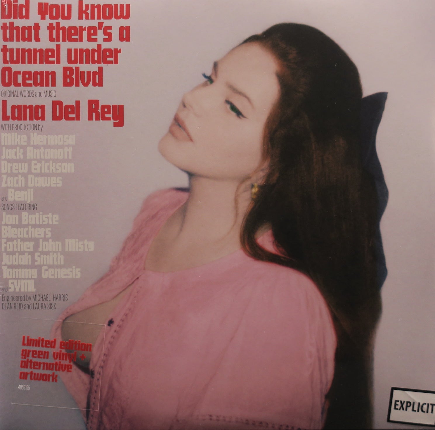 Lana Del Rey 'Did You Know That There's A Tunnel Under Ocean Blvd' Limited Edition Green Vinyl 2LP Record - Perfect for Music Collectors & Vinyl Enthusiasts