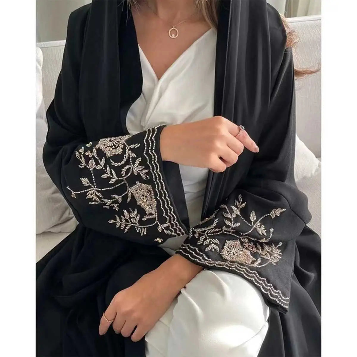 Elegant Muslim Women's Floral Embroidered Open Abaya Dress with Long Sleeves - Perfect for Prayer, Modest Fashion, and Special Occasions