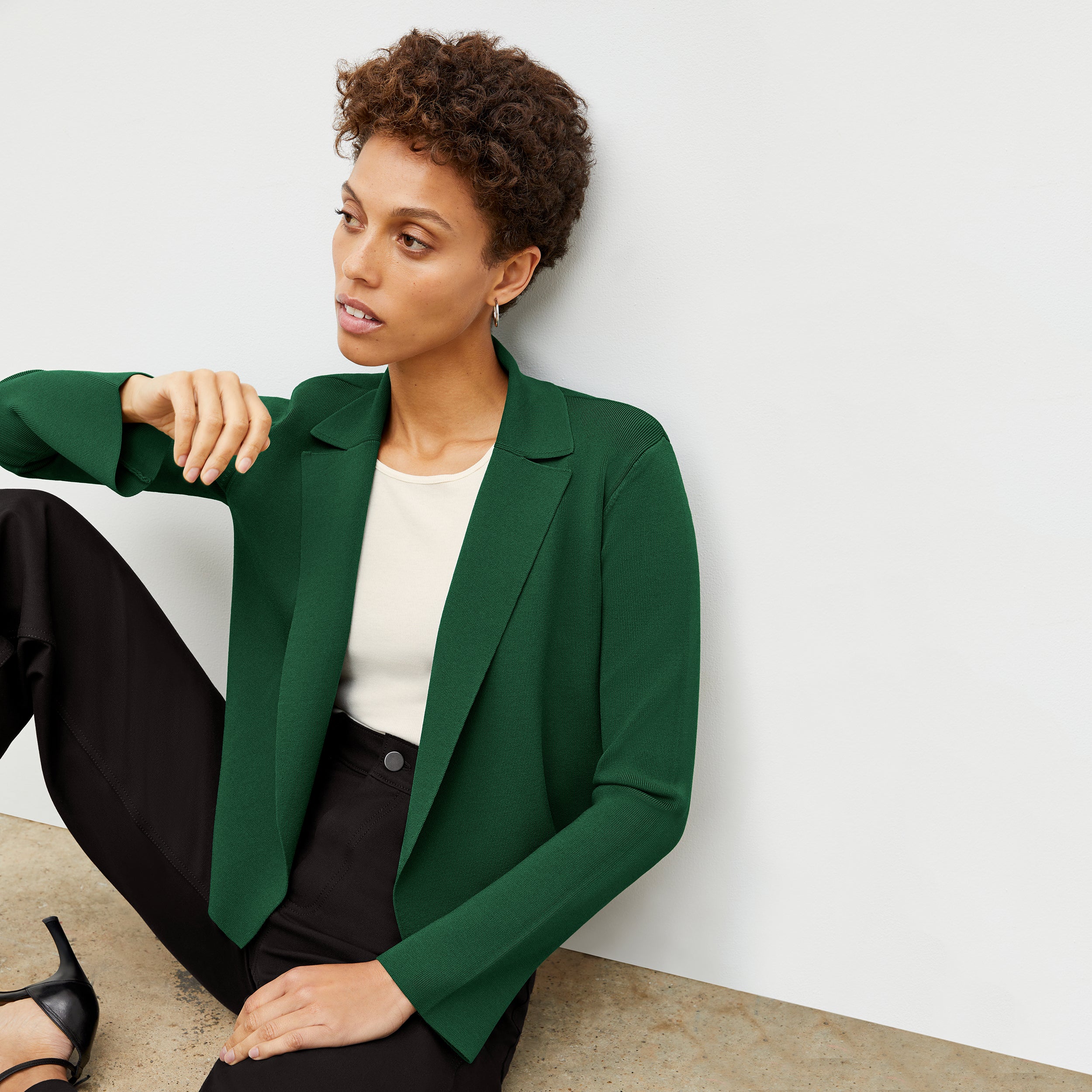 Milo Wide Leg Eco-Friendly Jeans for Women - Sustainable Black Denim Pants - Perfect for Casual Wear, Office Outfits & Street Style Fashion
