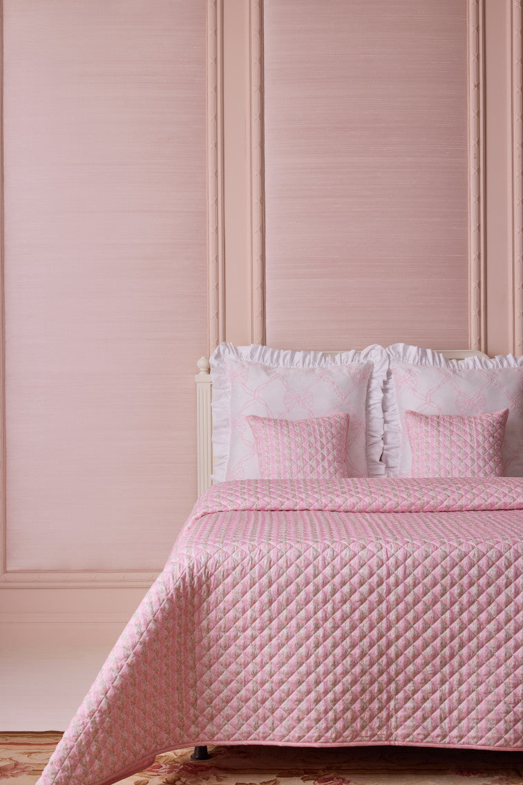 STRAWBERRY MACAROON